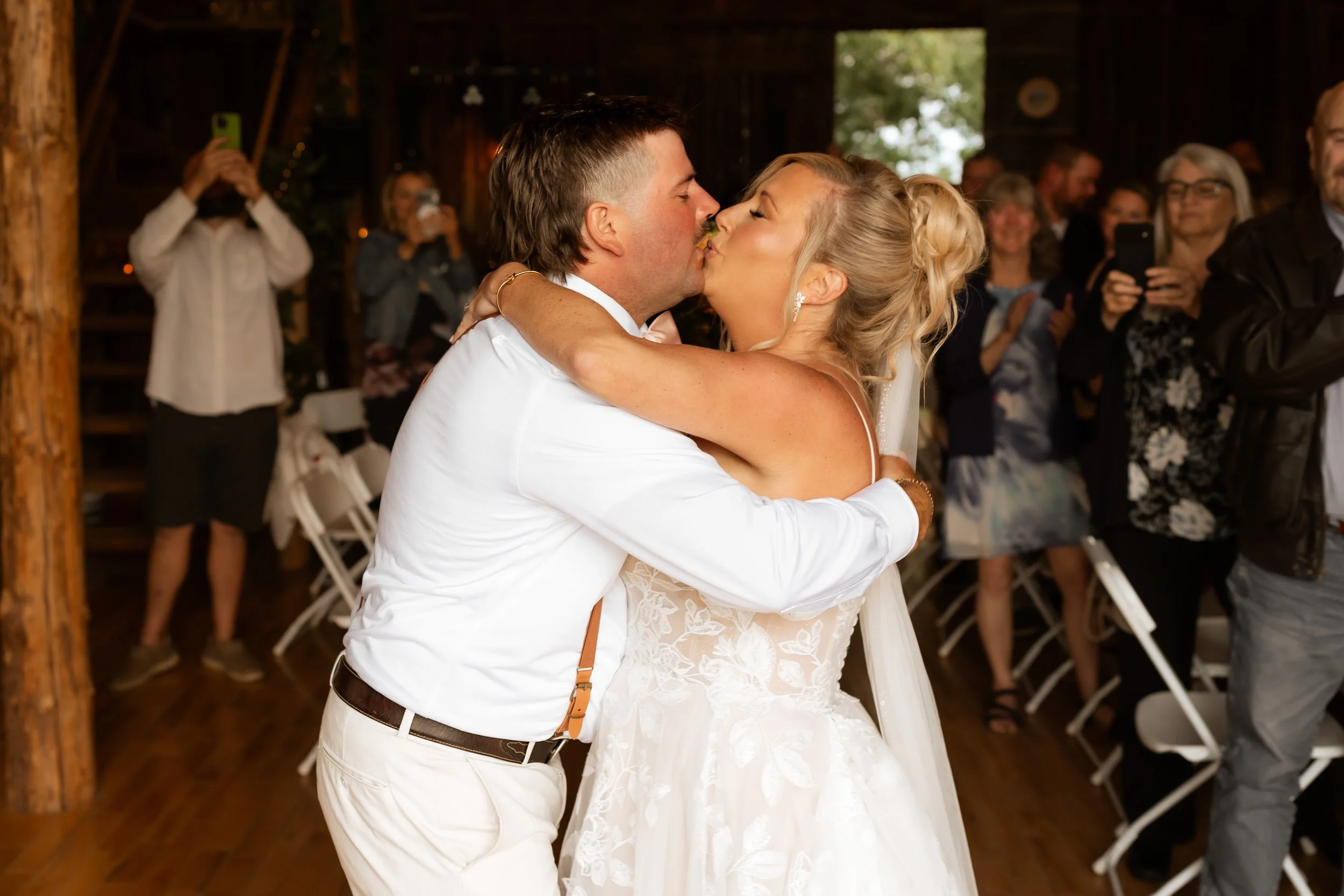 Bagne-SodusNYWedding-01795.jpg