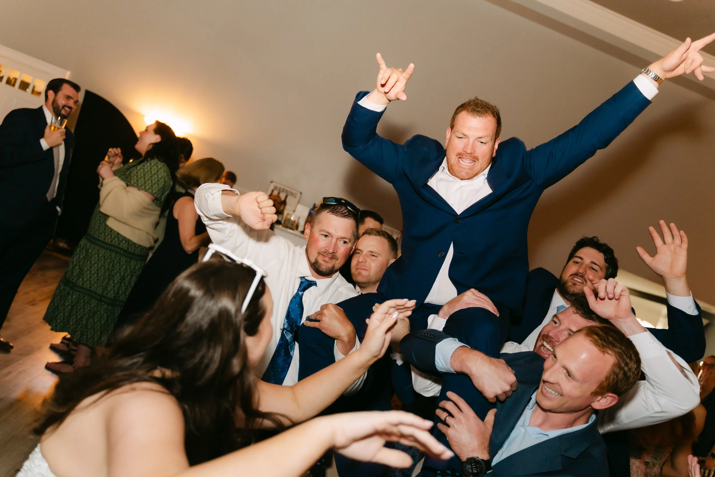 HannahRory-MansionAtKeukaLake-UpstateNYWedding-03684.jpg