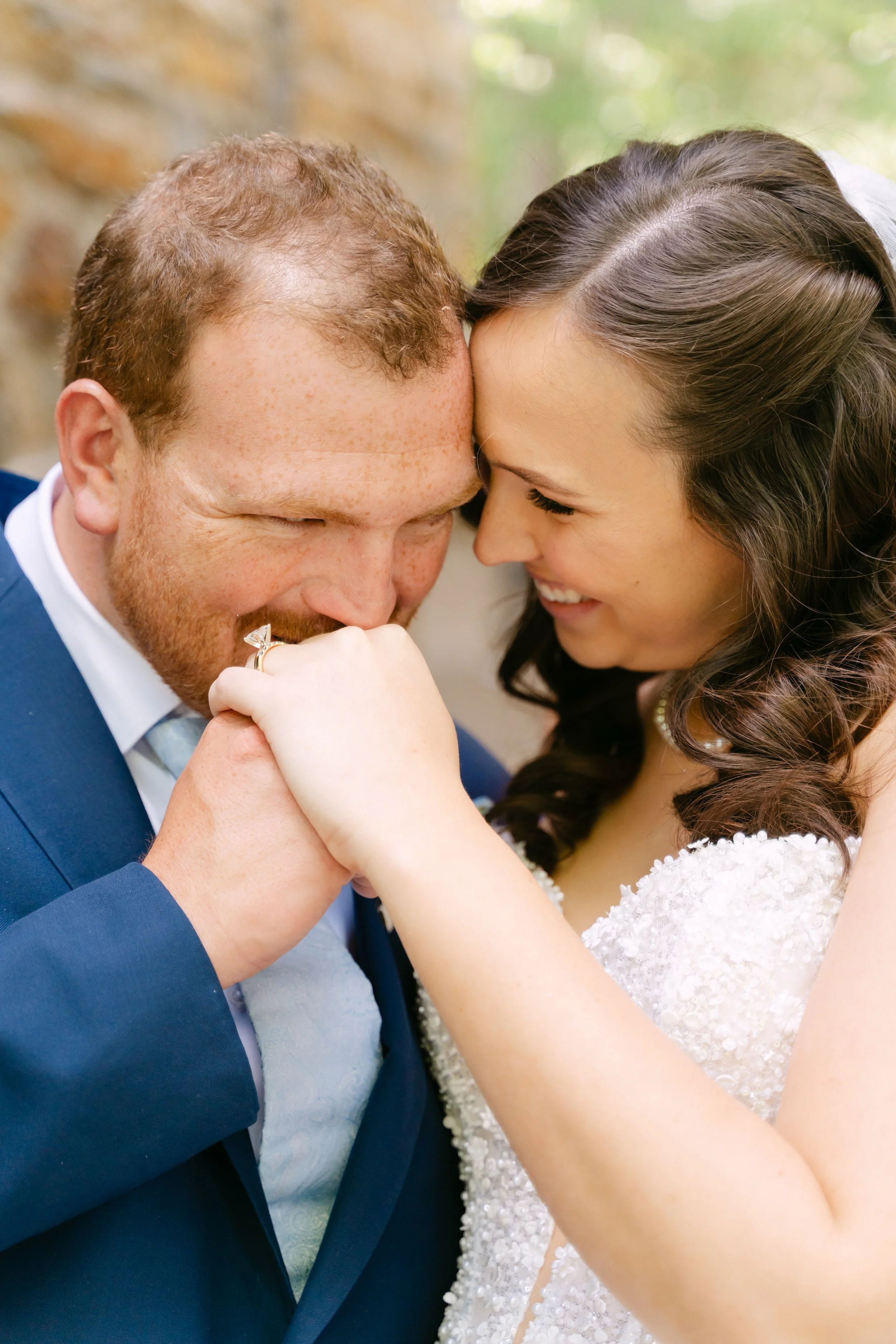 MansionatKeukaLakeNYSWedding_Long-09742.jpg