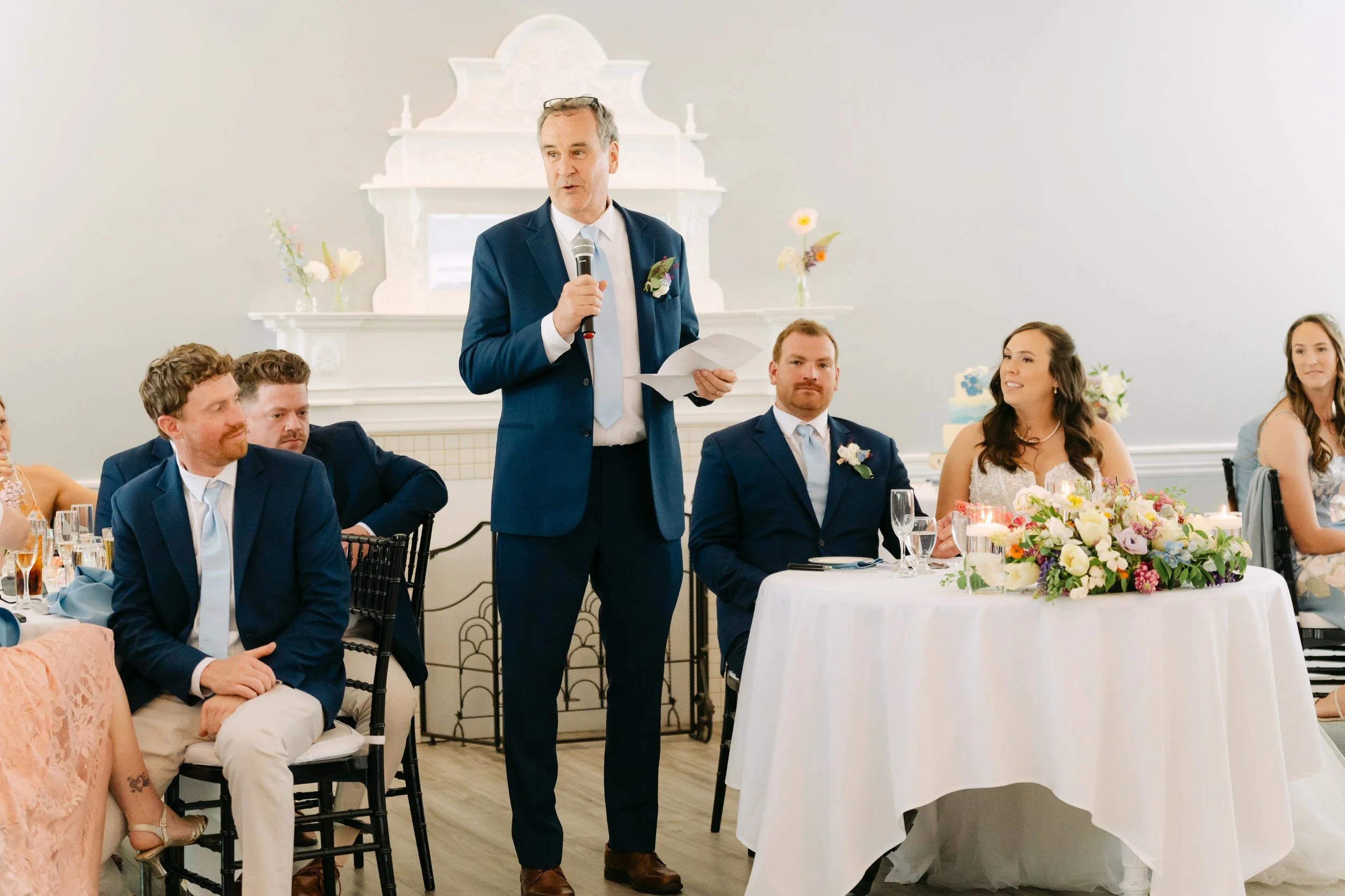 MansionatKeukaLakeNYSWedding_Long-05980.jpg