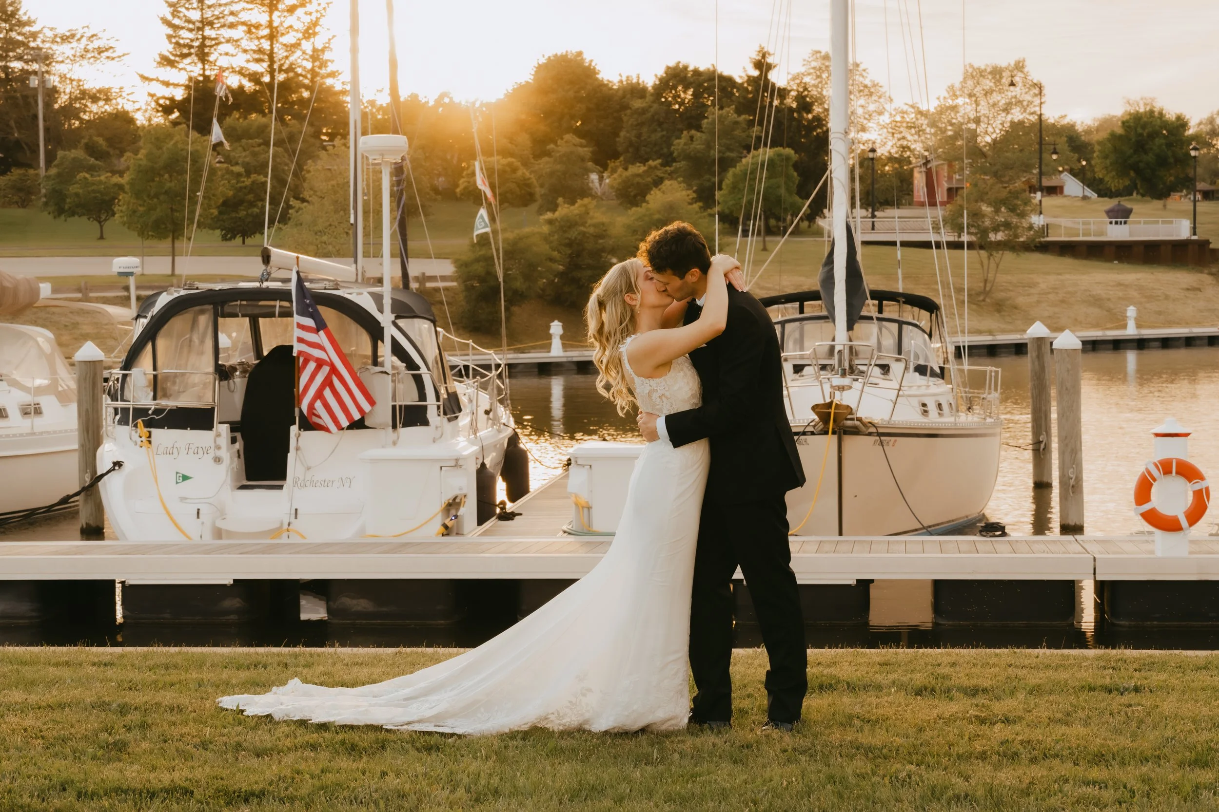 PerrottoWedding_ArborAtThePort_RochesterNY-1934.jpg