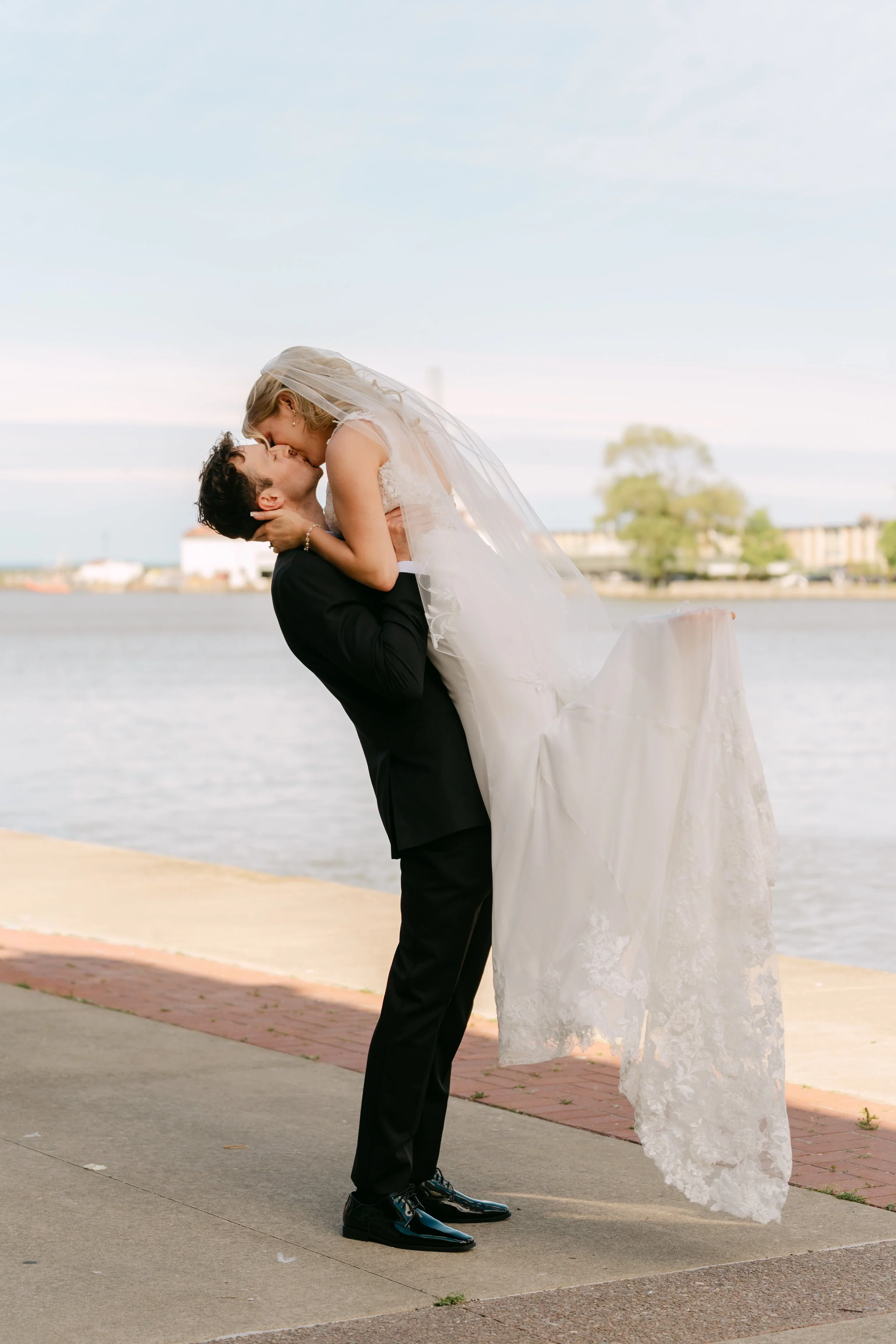 PerrottoWedding_ArborAtThePort_RochesterNY-750.jpg