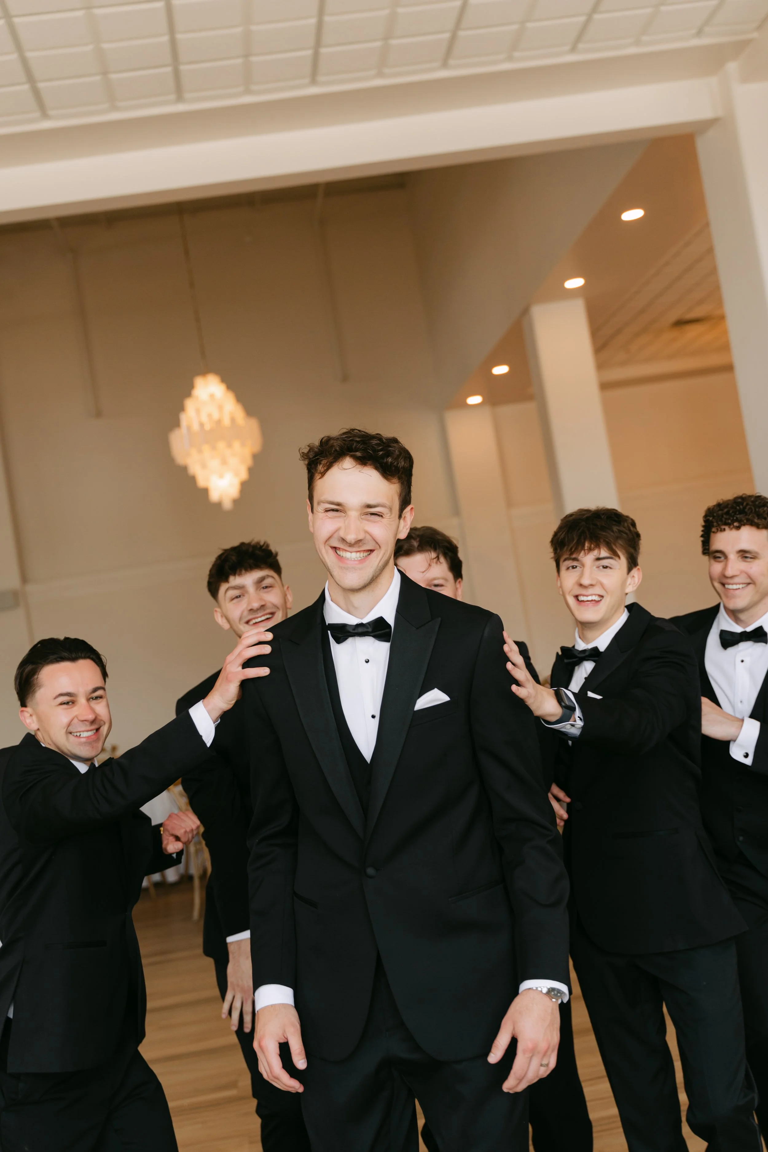 PerrottoWedding_ArborAtThePort_RochesterNY-2-27.jpg