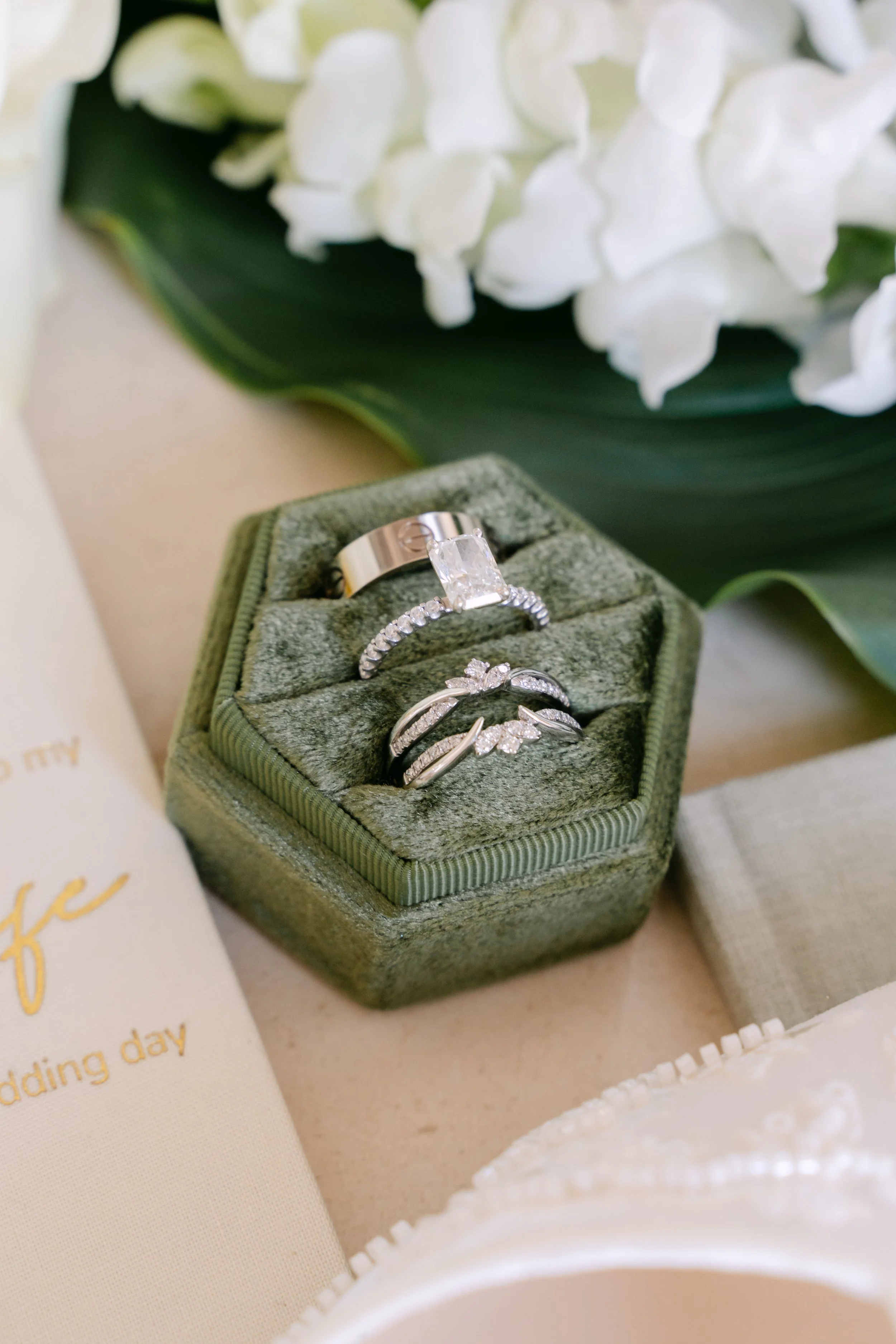 A+D_ArboraatthePort_RochesterNYWedding-2-6.jpg