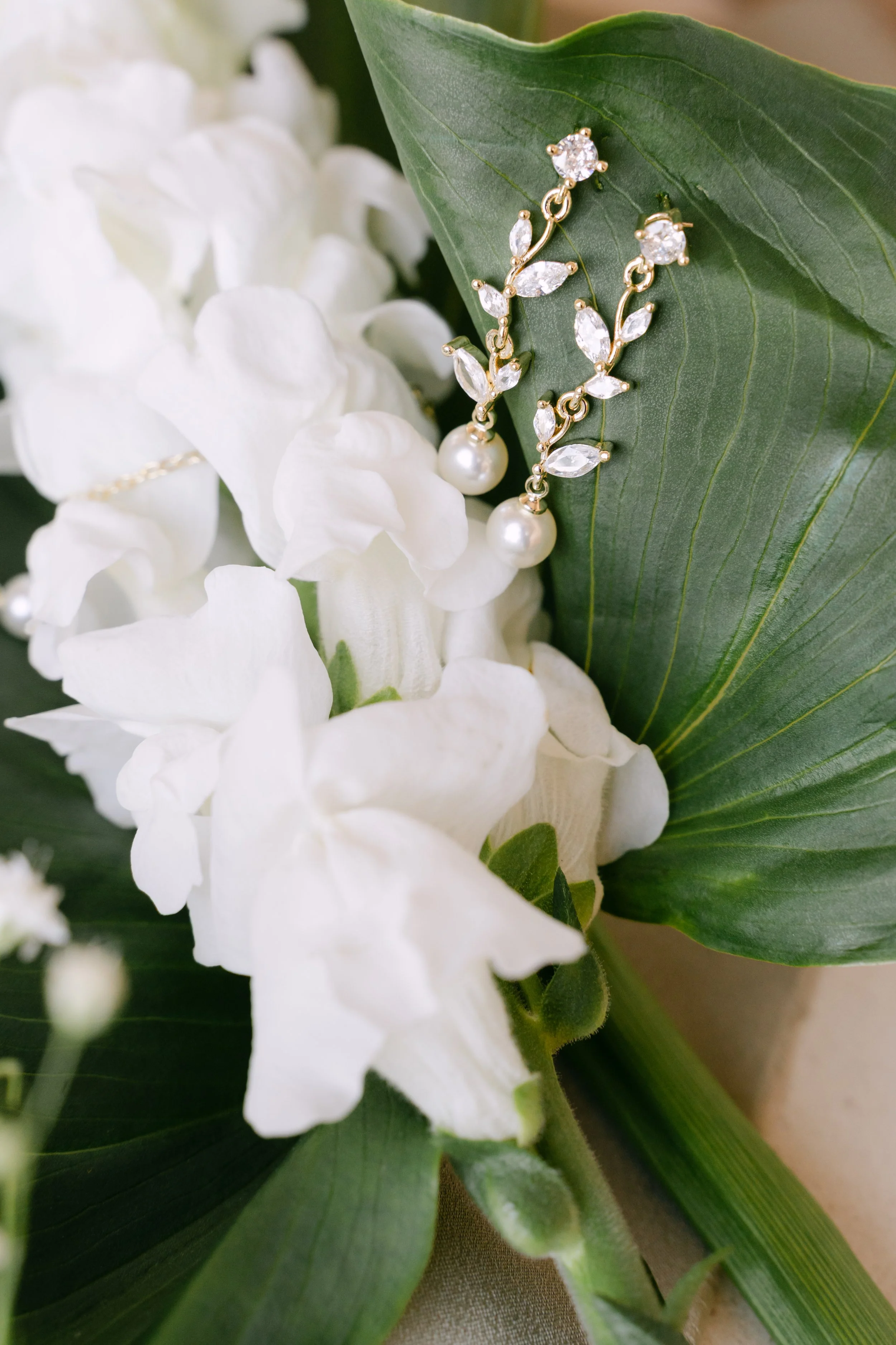 A+D_ArboraatthePort_RochesterNYWedding-2-10.jpg