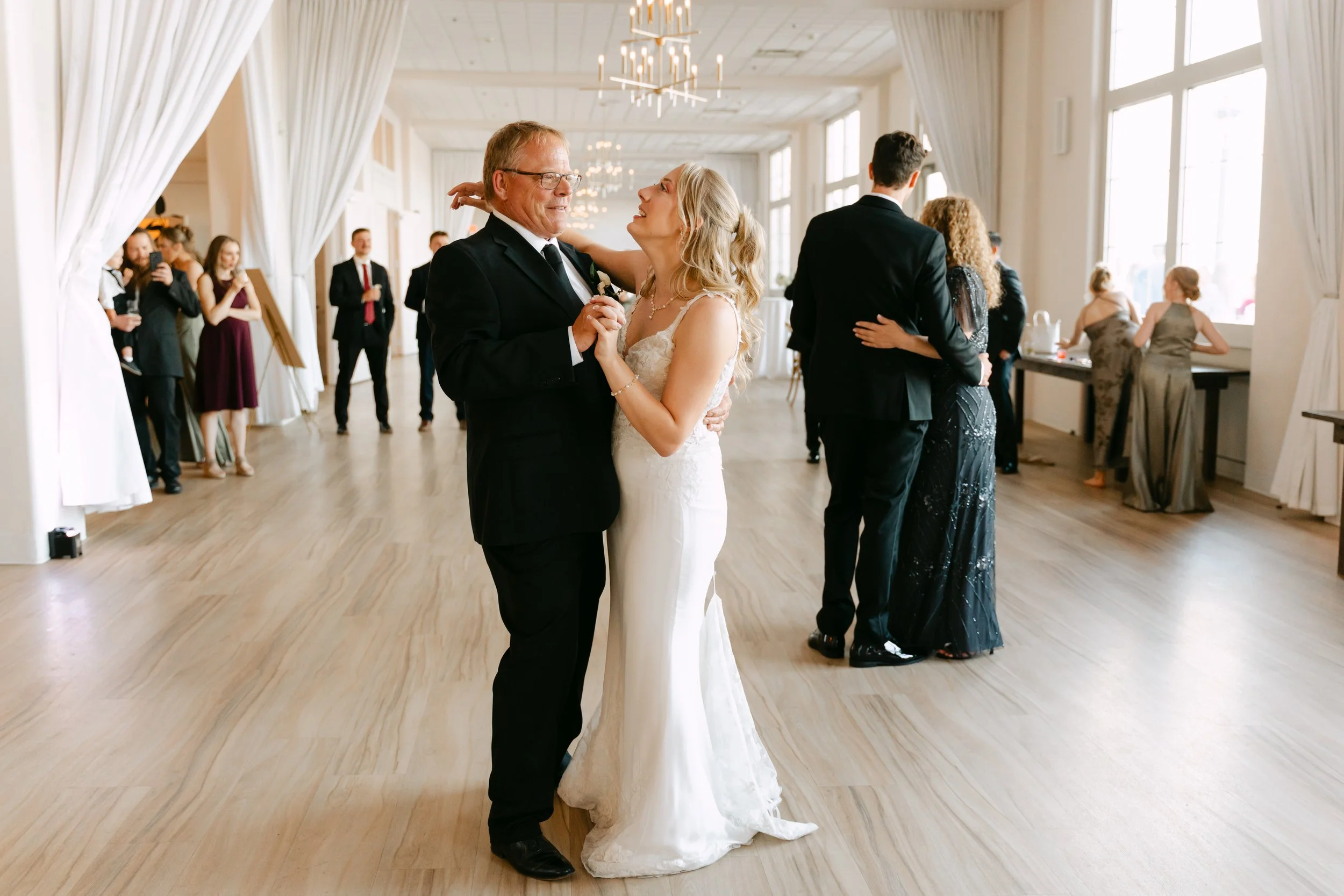 A+D_ArboraatthePort_RochesterNYWedding-1543.jpg
