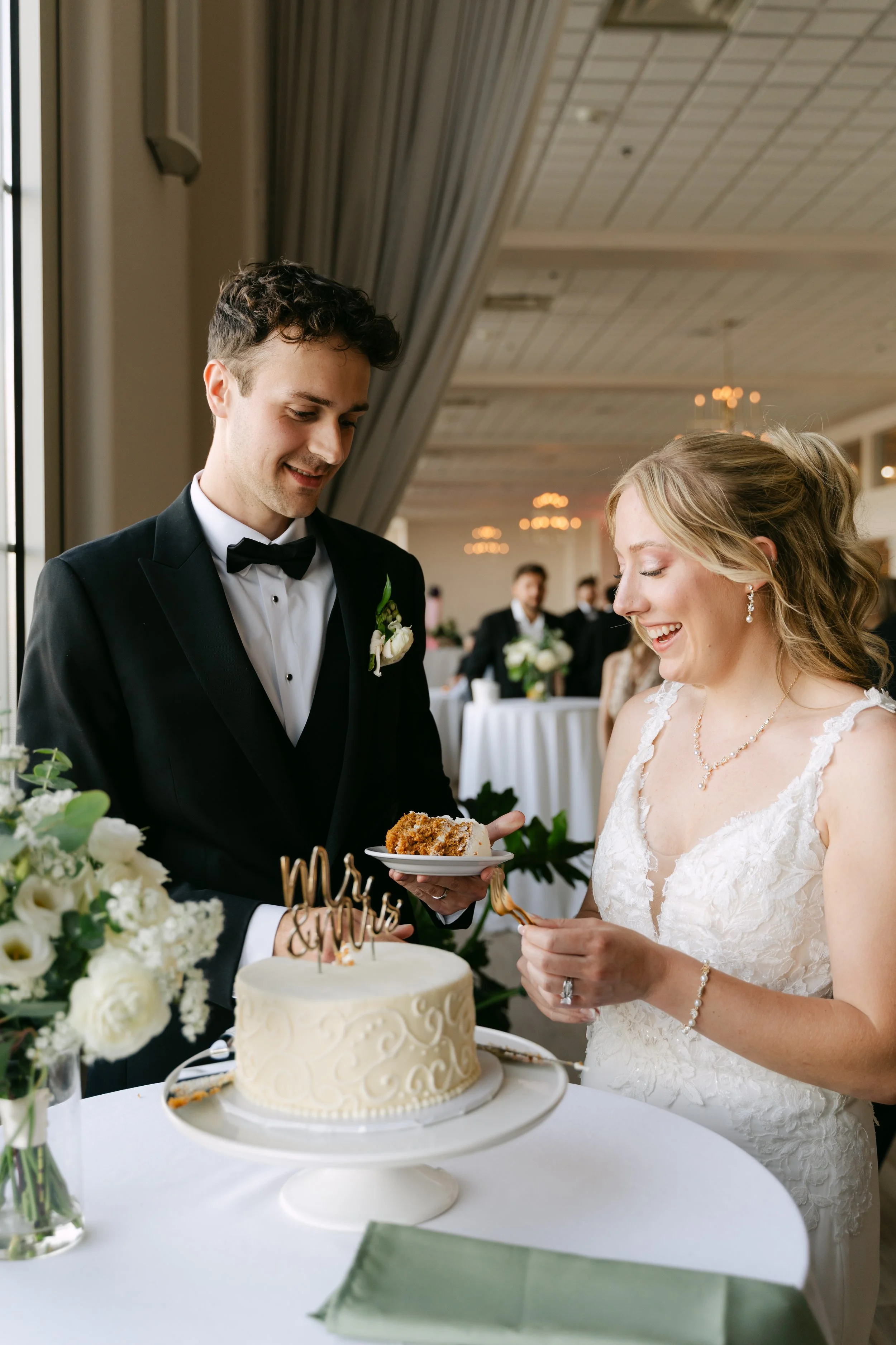 A+D_ArboraatthePort_RochesterNYWedding-1370.jpg