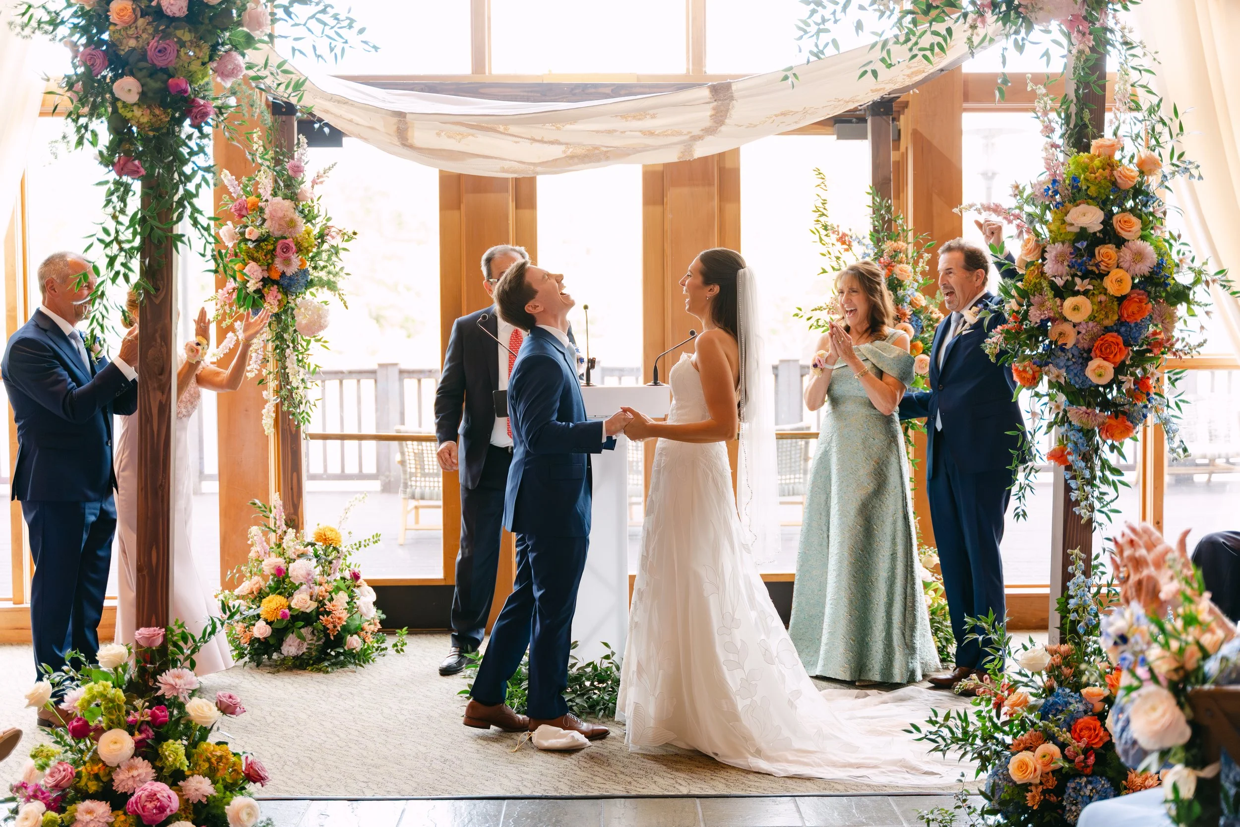 ZimmermanWedding_TheLodgeSkaneatelesNY-800.jpg