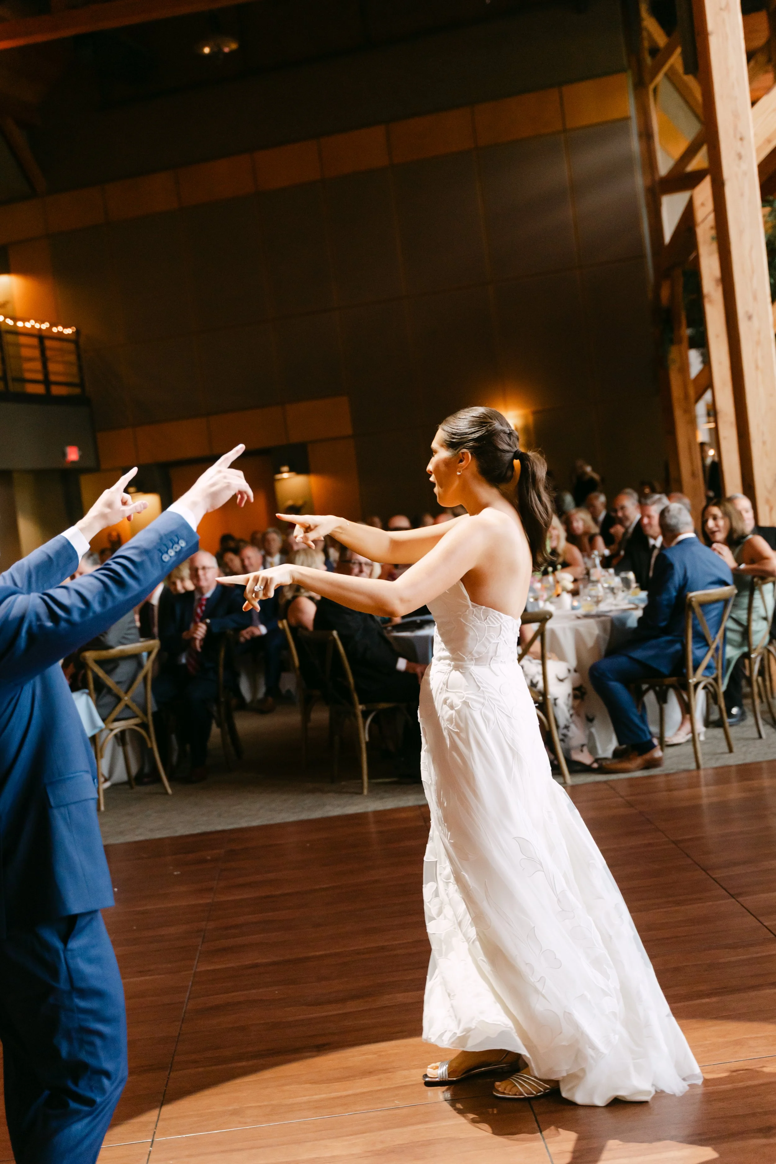 ZimmermanWedding_TheLodgeSkaneatelesNY-1164-2.jpg