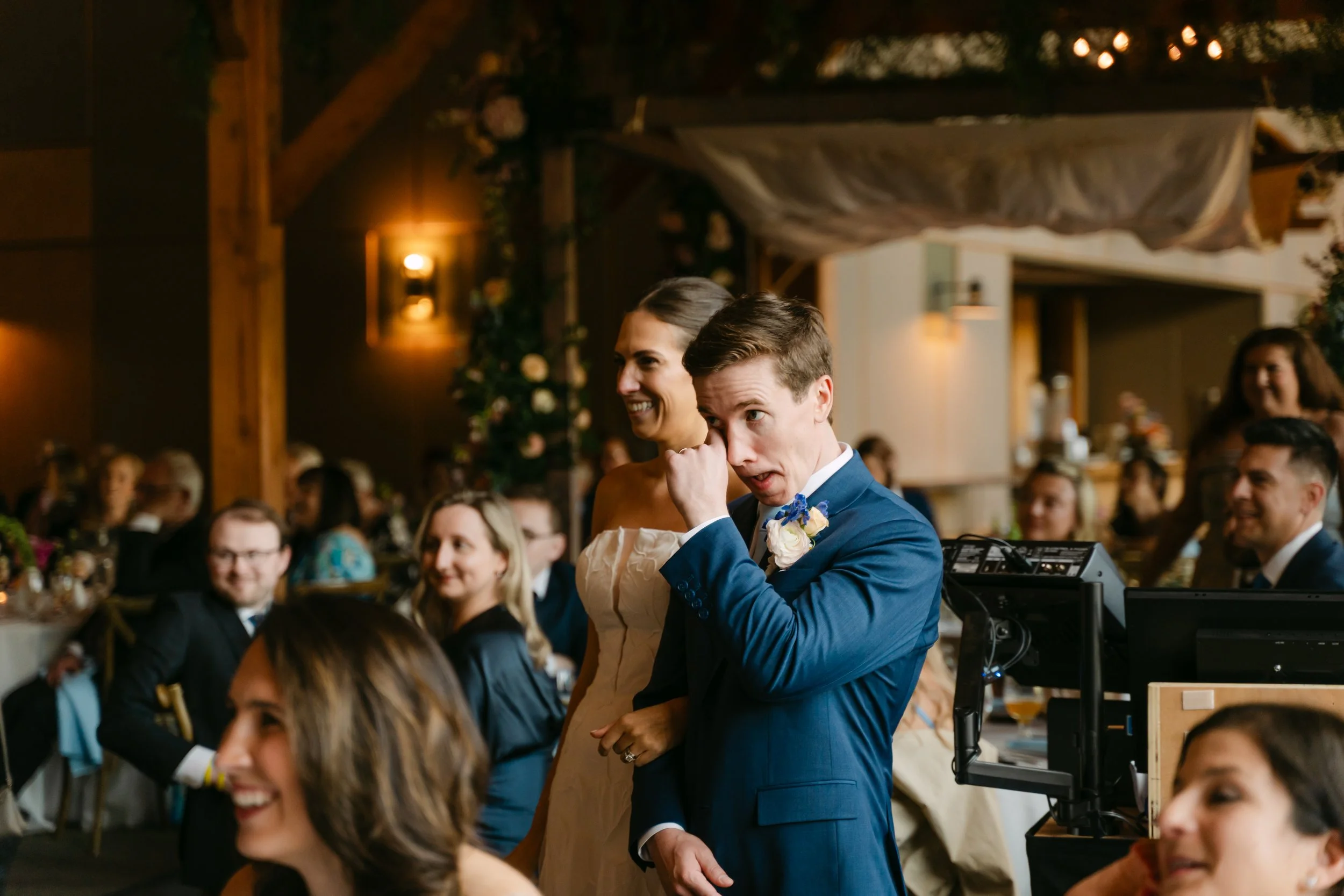 ZimmermanWedding_TheLodgeSkaneatelesNY-1373.jpg
