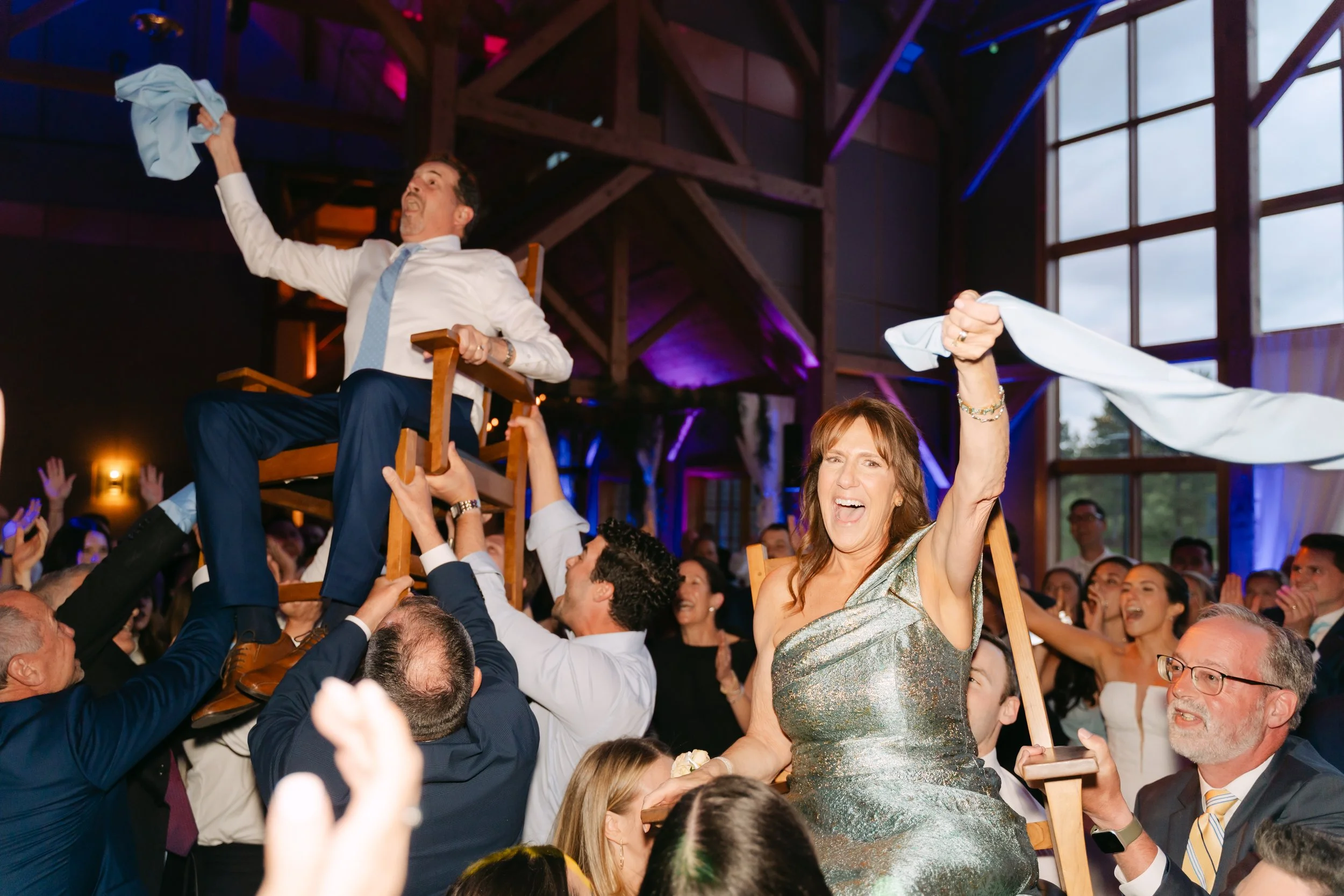 ZimmermanWedding_TheLodgeSkaneatelesNY-2076.jpg