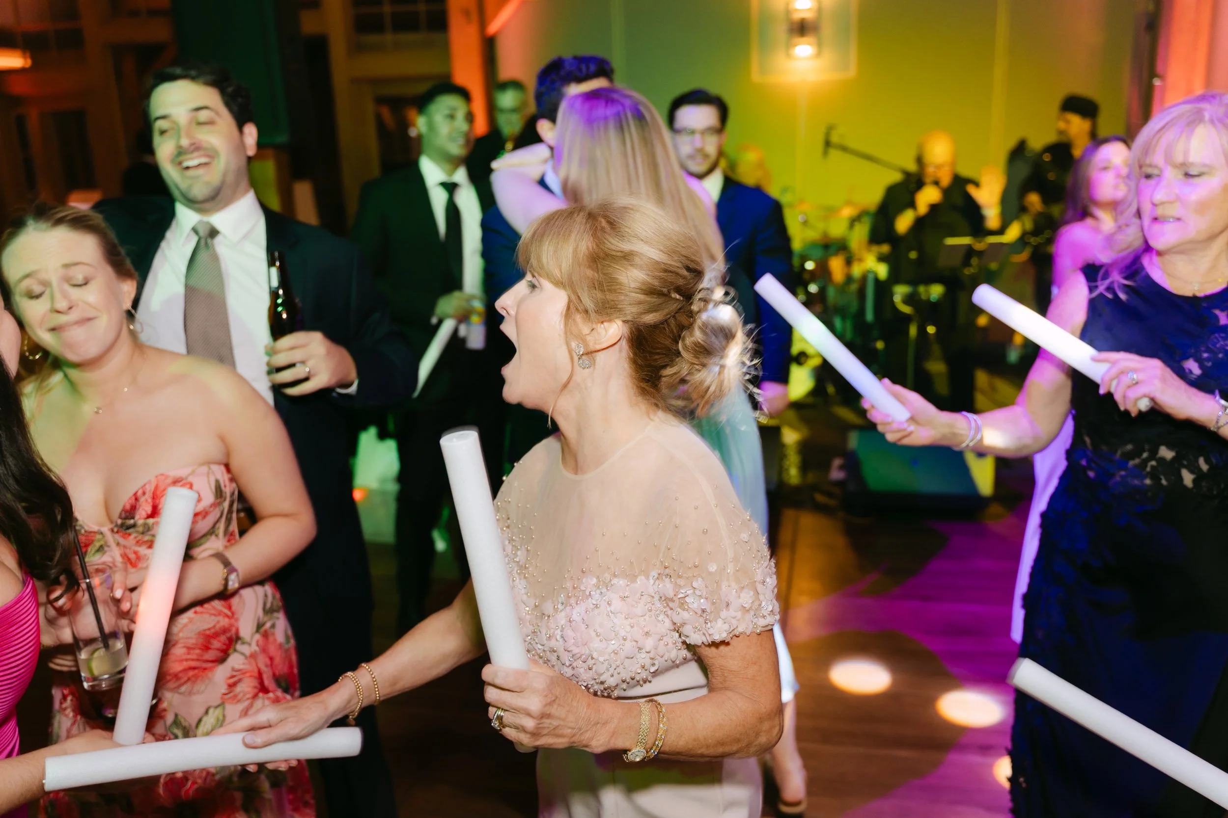 ZimmermanWedding_TheLodgeSkaneatelesNY-2747.jpg