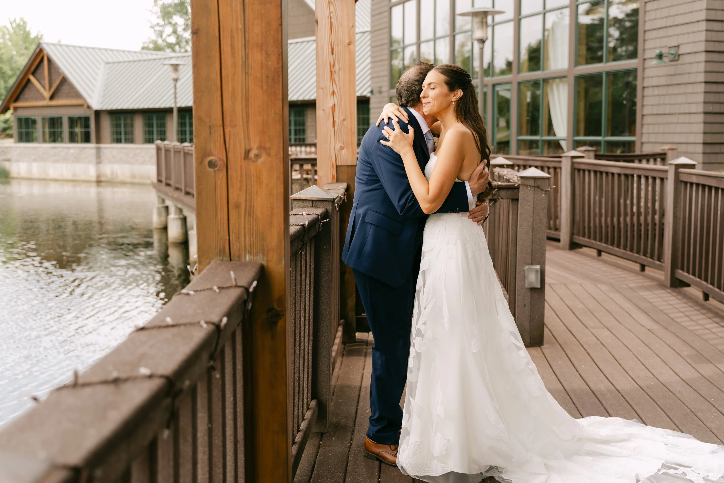 ZimmermanWedding_TheLodgeSkaneatelesNY-215.jpg