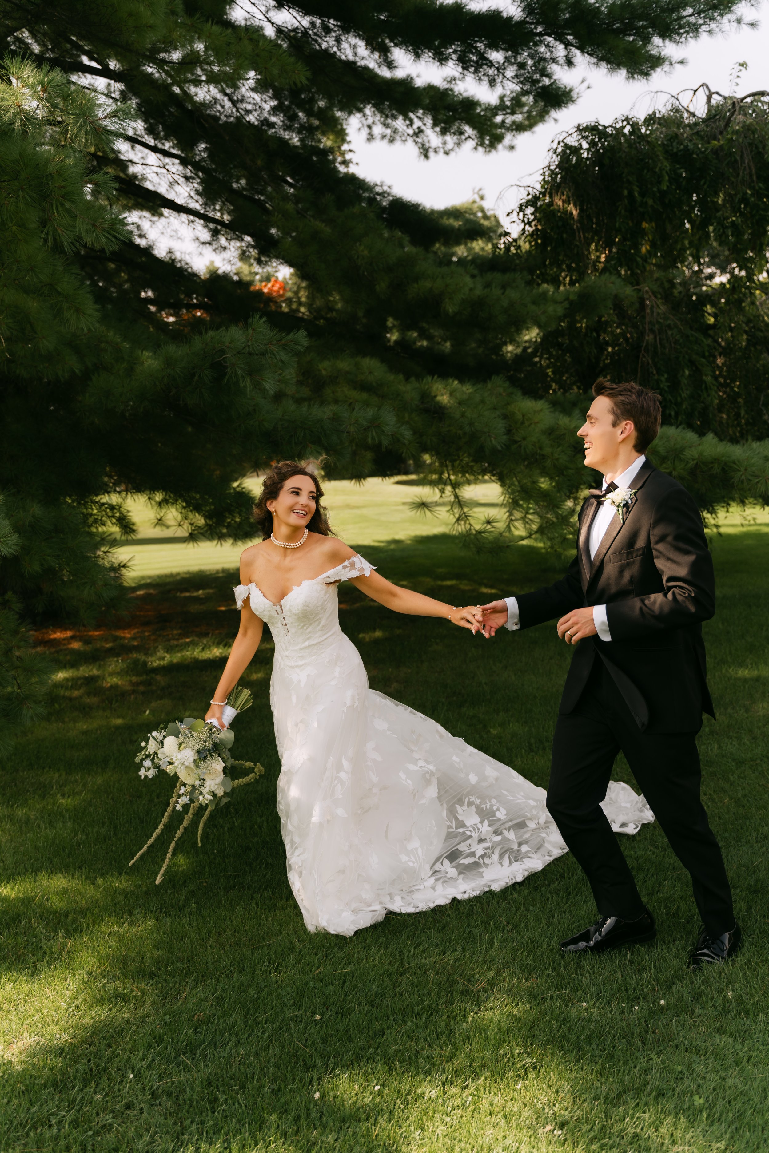 K+J_ShadowLakeNewYorkWedding_Portraits-08654.jpg