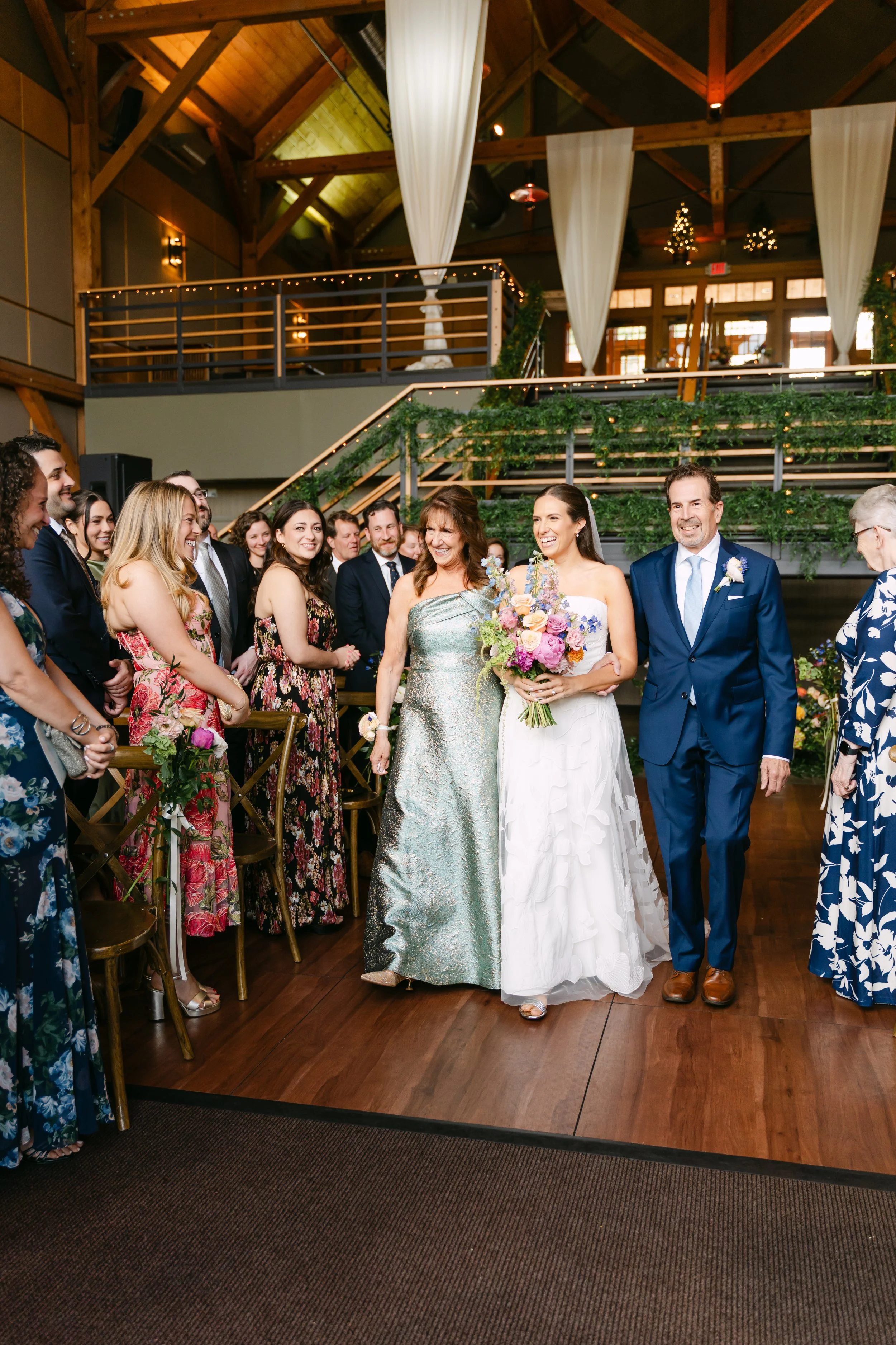 ZimmermanWedding_TheLodgeSkaneatelesNY-648.jpg
