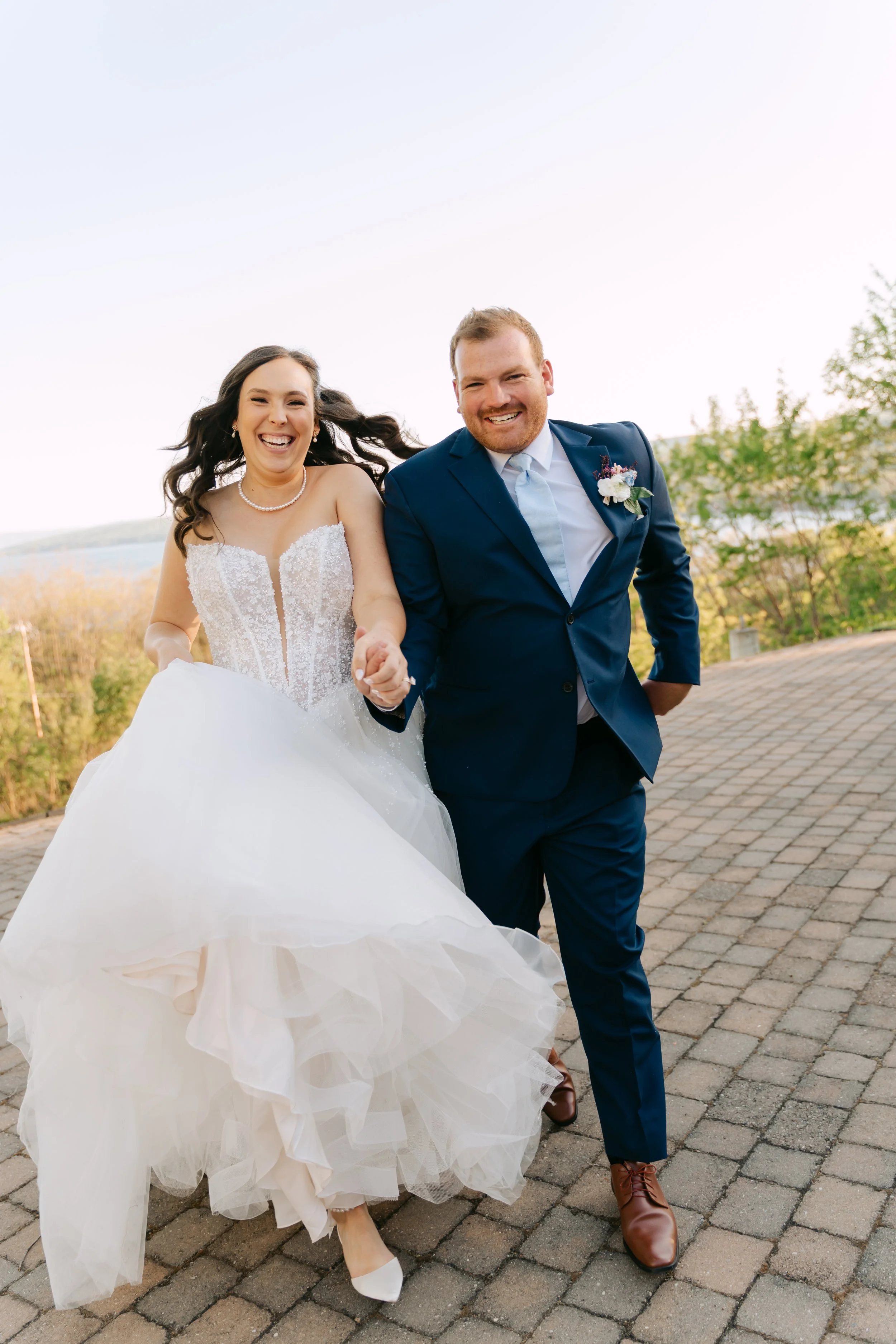 HannahRory-MansionAtKeukaLake-UpstateNYWedding-02085.jpg