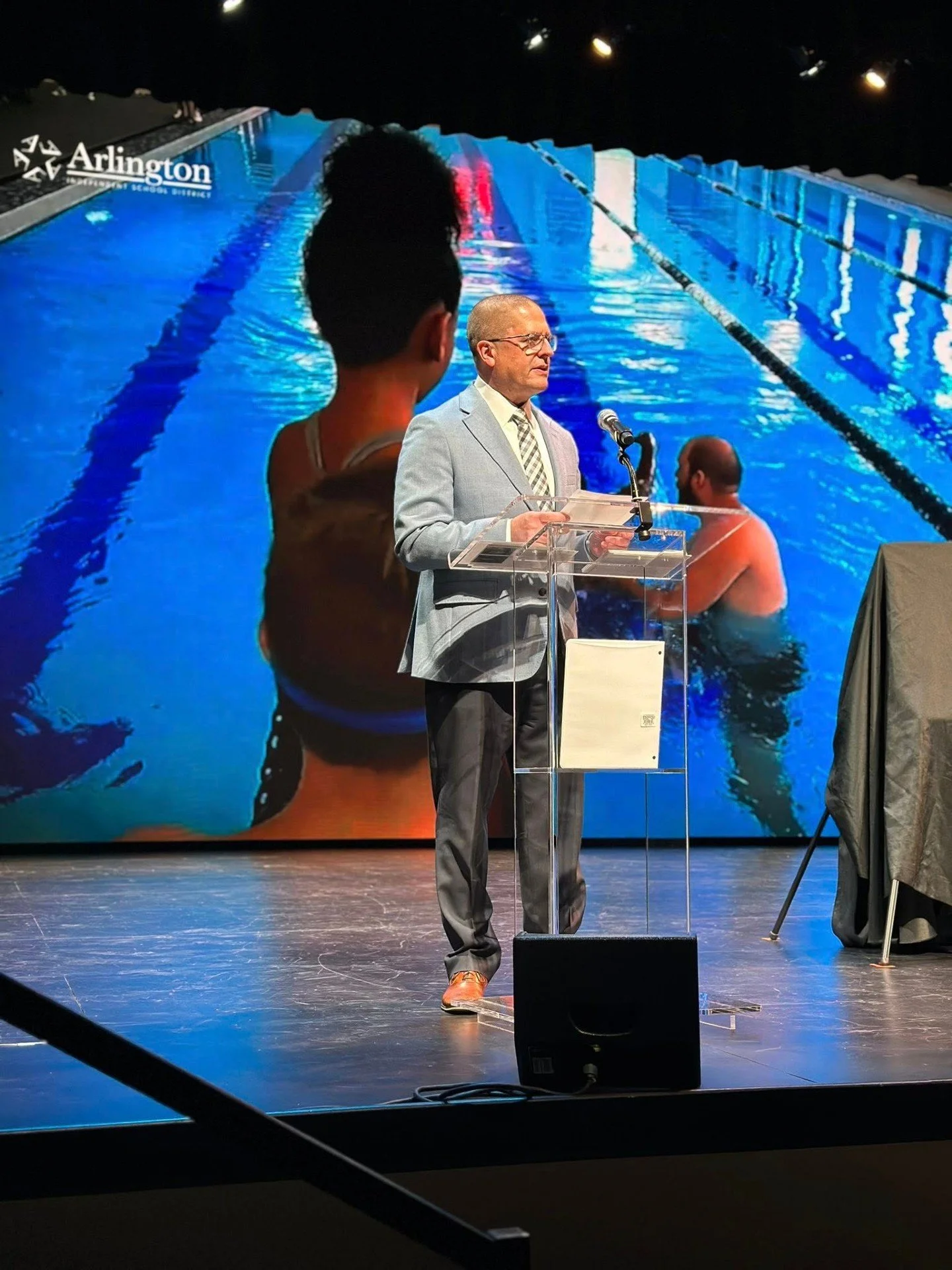 As a #schoolpr consultant I have the honor of supporting districts all over the country and when I get to work with amazing teams, my professional bucket is filled, and my heart is overflowing!

Arlington ISD is a phenomenal district with strong lead