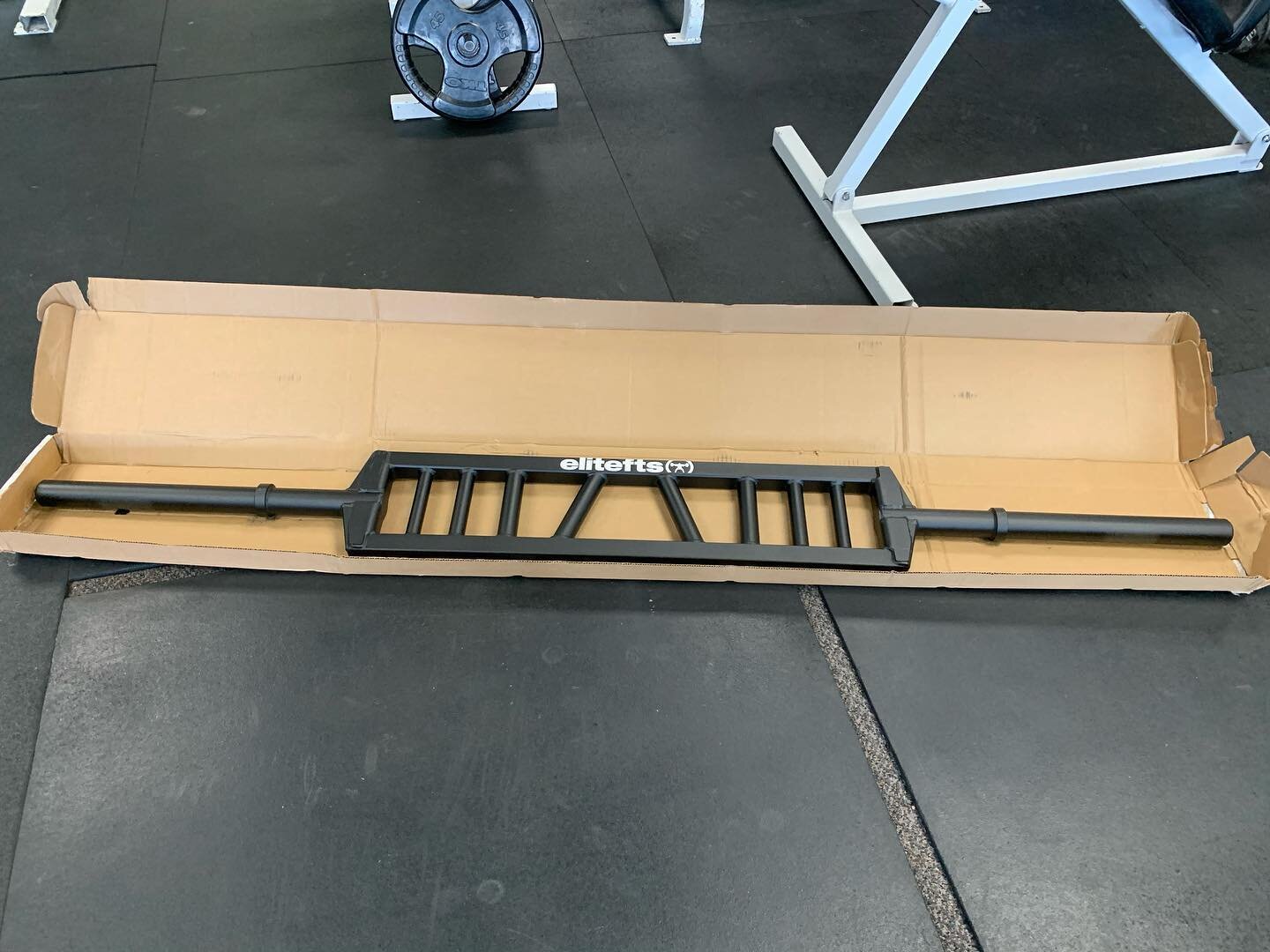 Fully rackable American press/swiss bar new 💪💪@bodyworkgymaltus! Instructional exercise video clips later today 🎥 🎥🎥
&bull;
&bull;
#strength #benchpress #elitefts #powerlifting #gym #fitness #bodybuilding