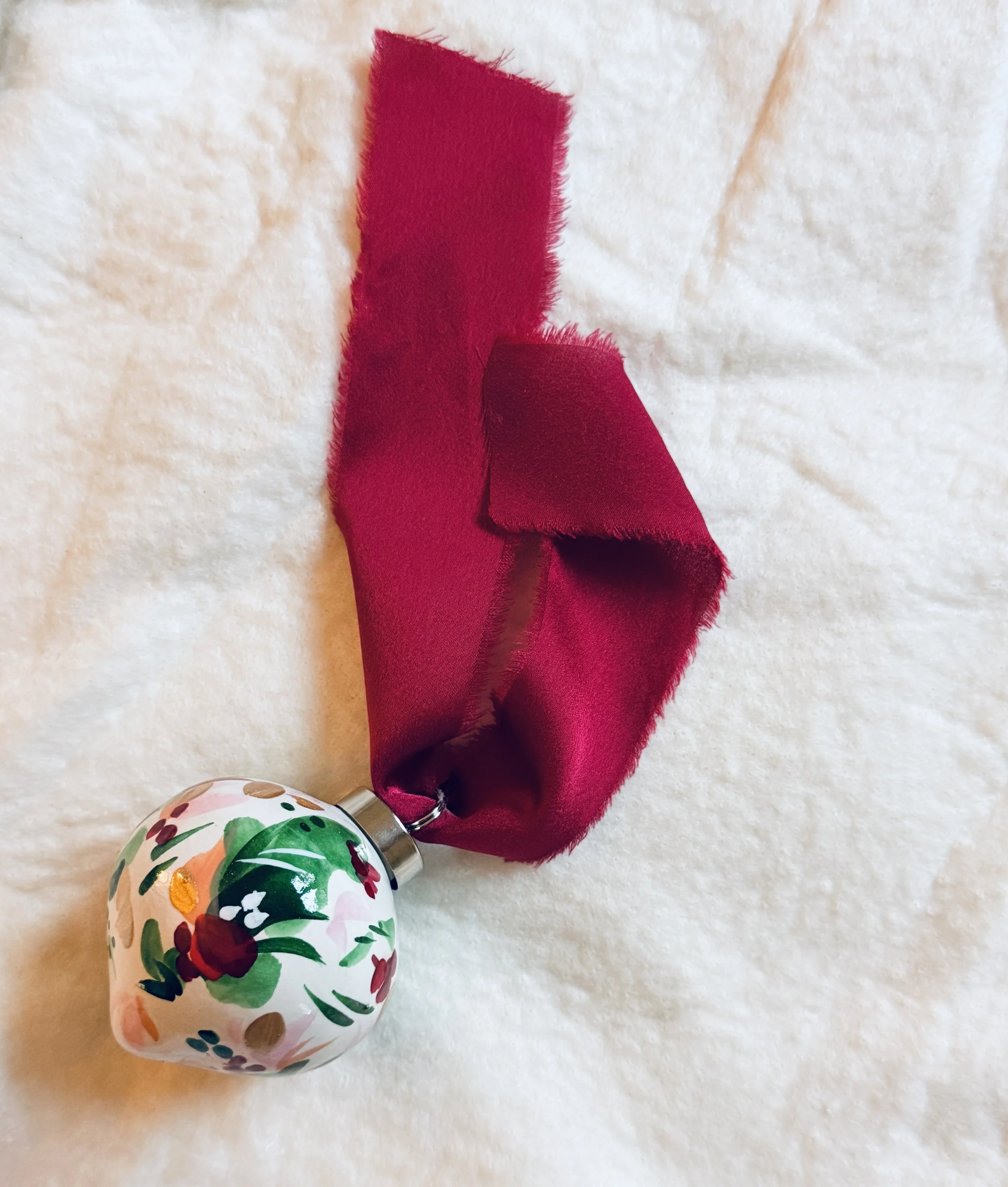 "Holly" Ceramic Ornament (Rounded Teardrop)