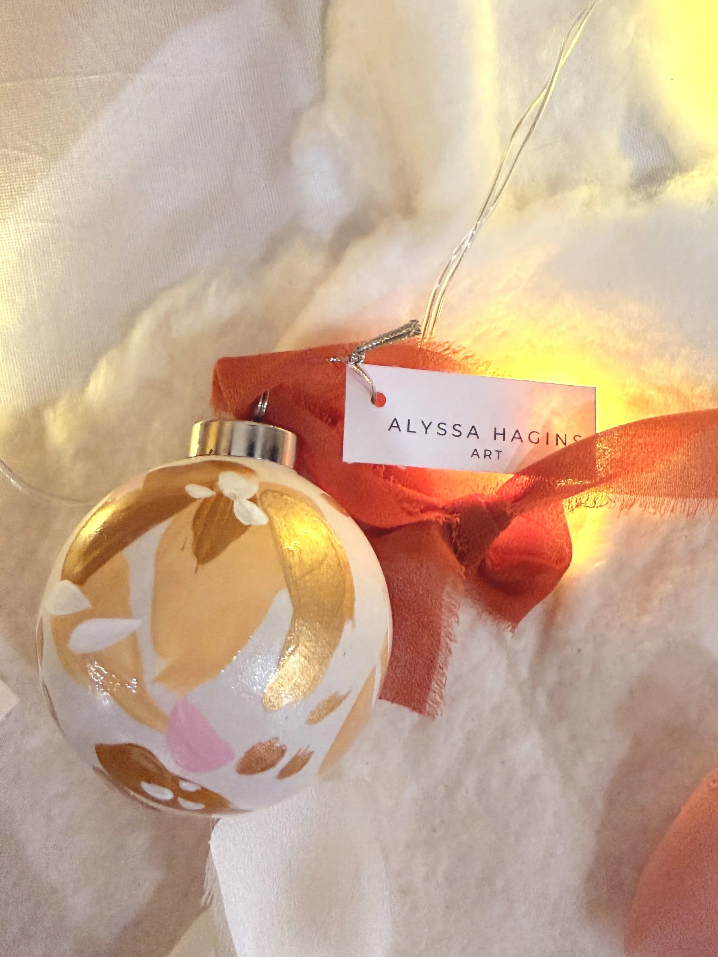 "Ginger" Ceramic Ornament (Rounded)