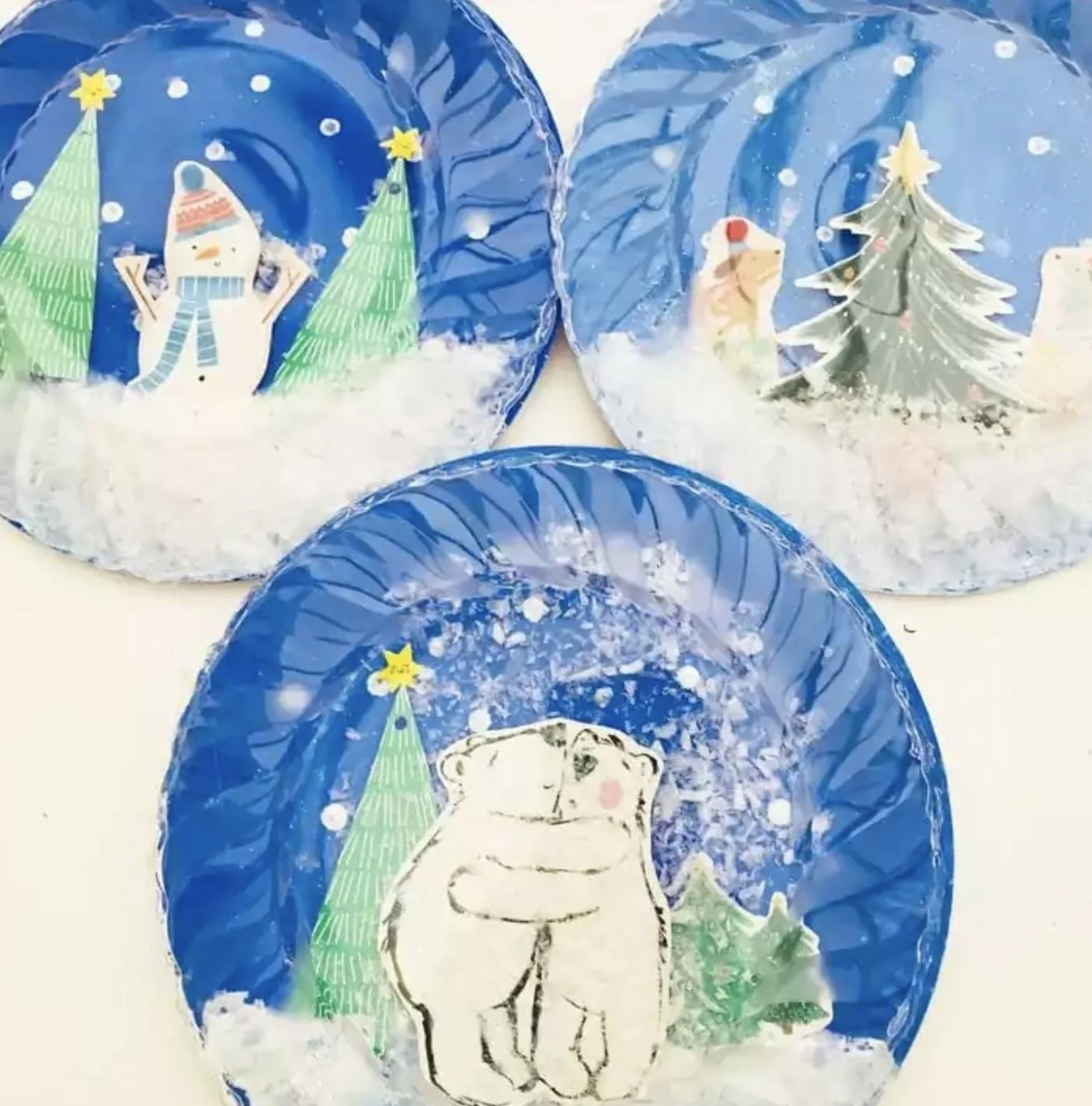 Free Saturday Class - Paper Plate Snow Globes