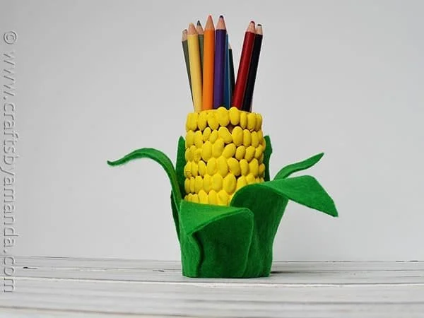 Free Saturday Class - Corncob Pencil Holders