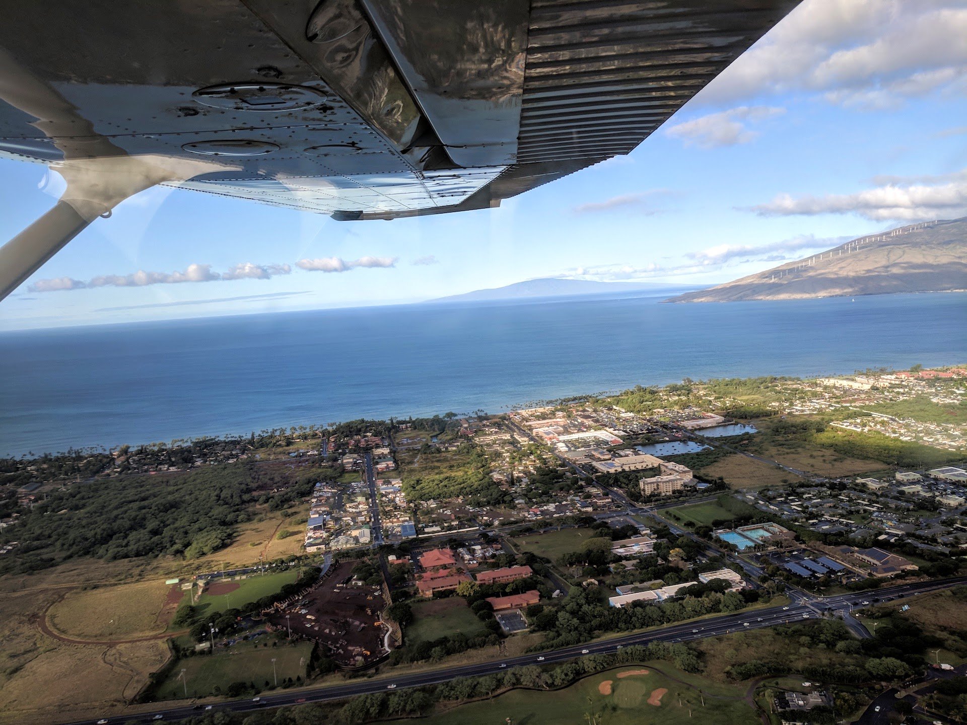 mauiflying.jpg