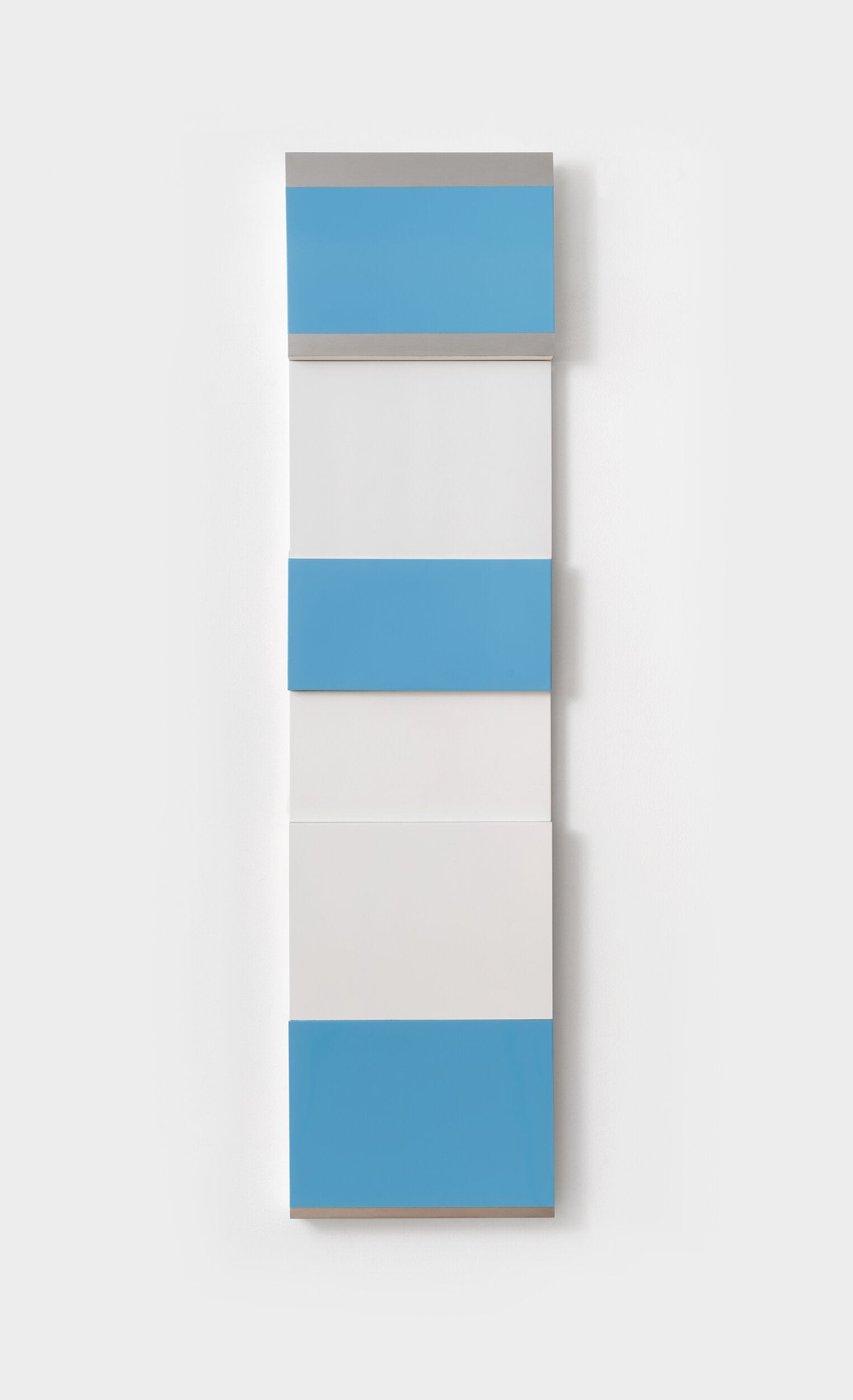 BLUE AND WHITE (2017)