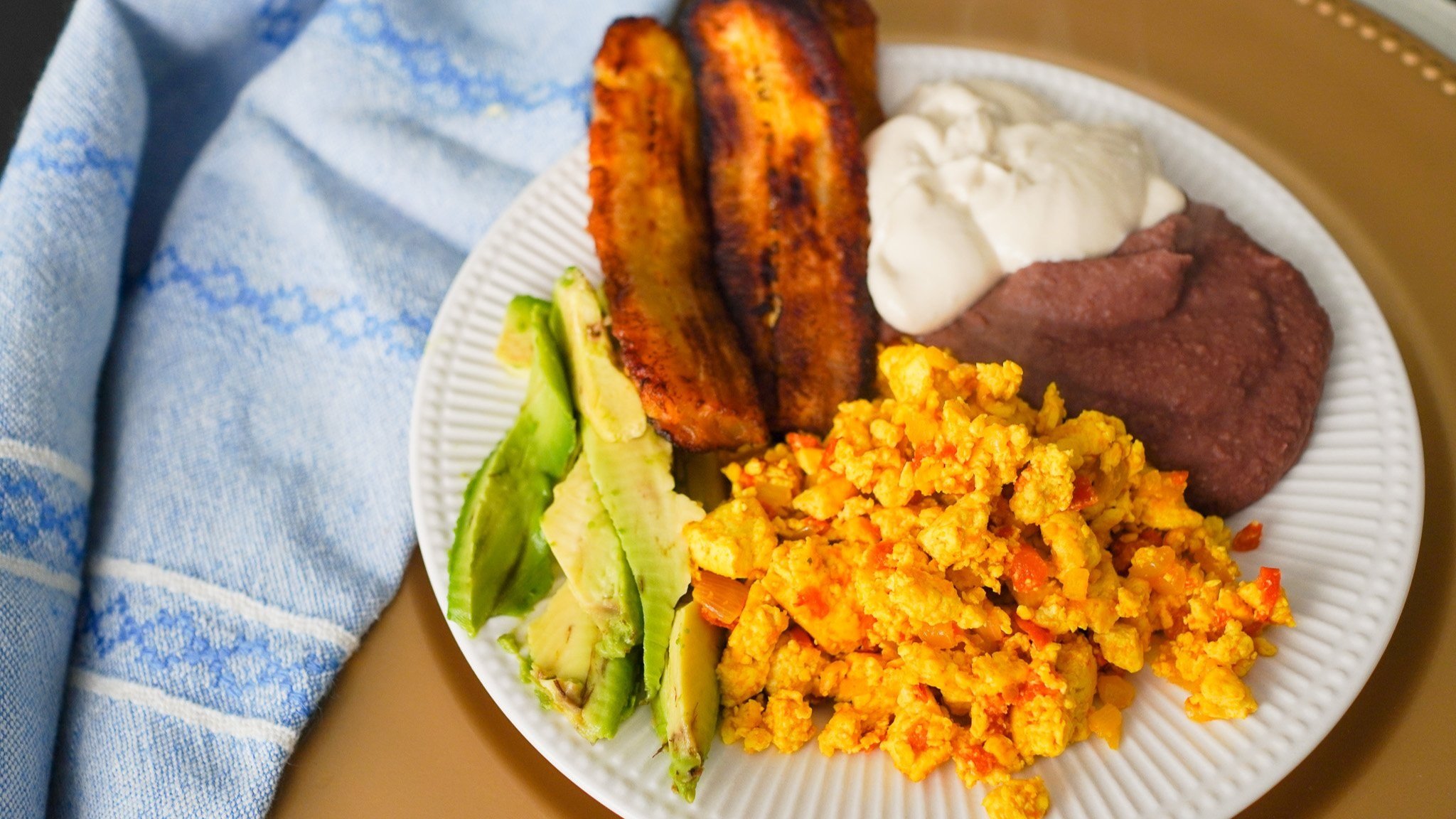 My Favorite Salvadoran Breakfast Recipe "Desayuno Típico"