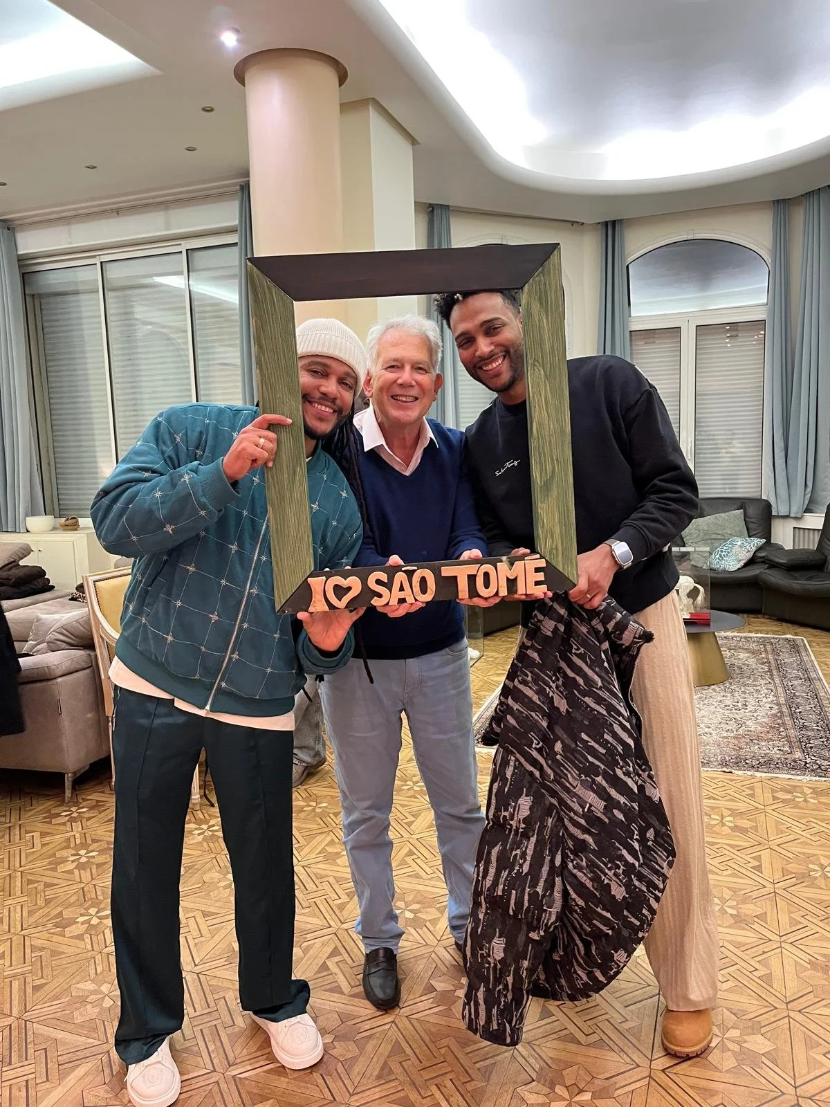 António Mendes Ferreira et Fradique Mendes Ferreira, membres du groupe Calema, février 2026.