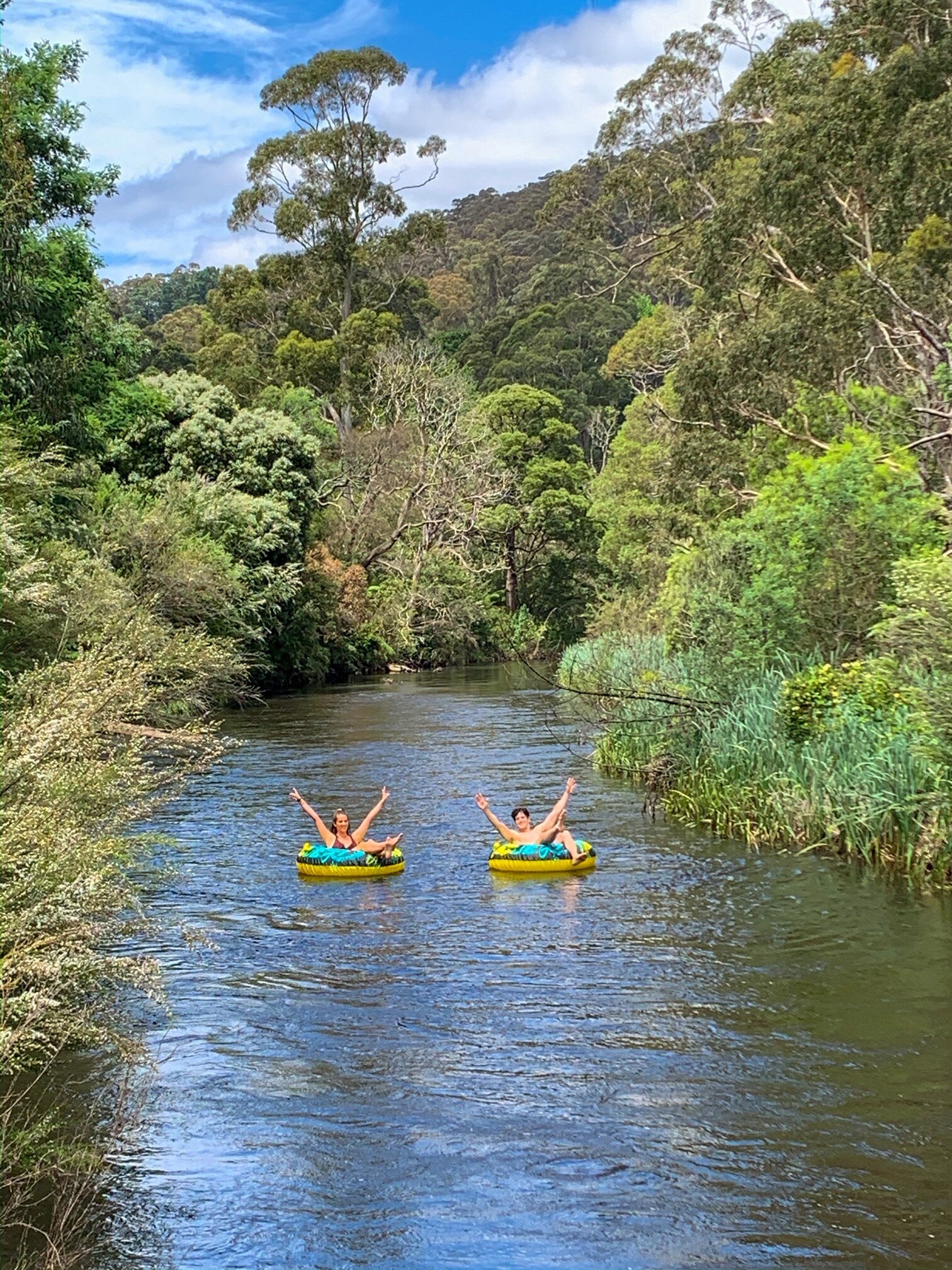 Rivertubing in Warburton — BIKE and HIKE