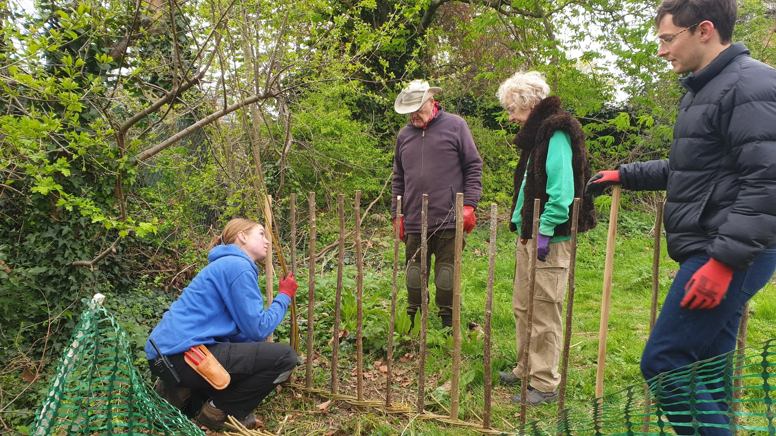 Fence weaving tutorial.jpg