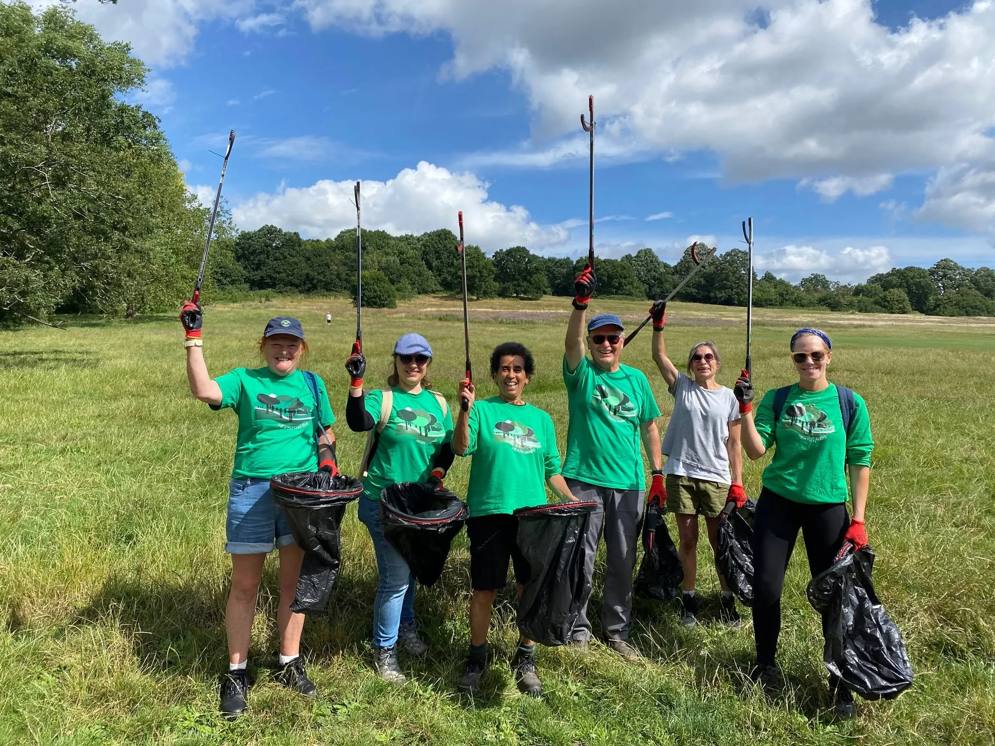 13th-29th March marks #TheGreatBritishSpringClean , the nation&rsquo;s biggest mass-action environmental campaign. Each year, more than 400,000 volunteers clear litter from our streets, parks and beaches.
We're running litter-picking sessions on 21st