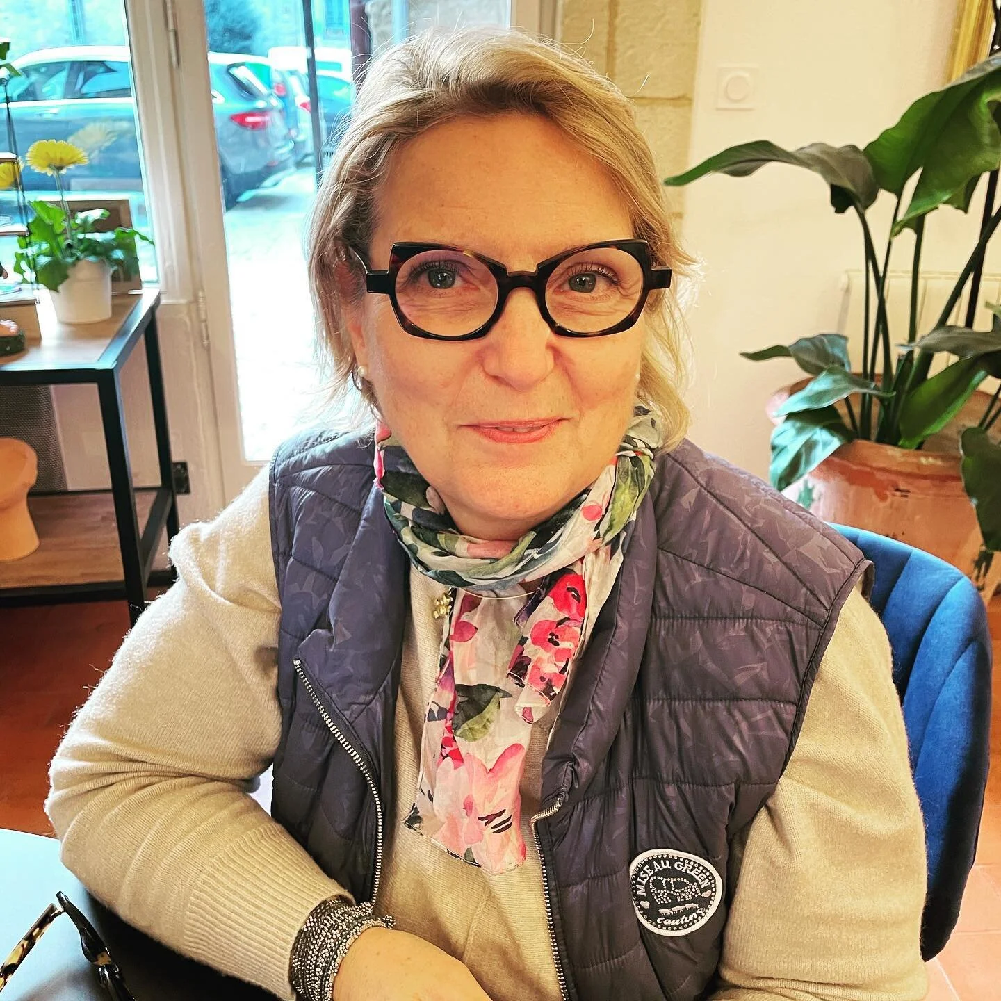 Elisabeth et ses @gastoneyewear 👁, @noidols_official 🕶 et @thierrylasry 🕶

#opticiencreateur #exclusivit&eacute; #lunetier #lunetiercreateur #creation #independant #uzes #lavueestbelle #mesclientssontlesplusbeaux #mesclientssontlesplussympas @made