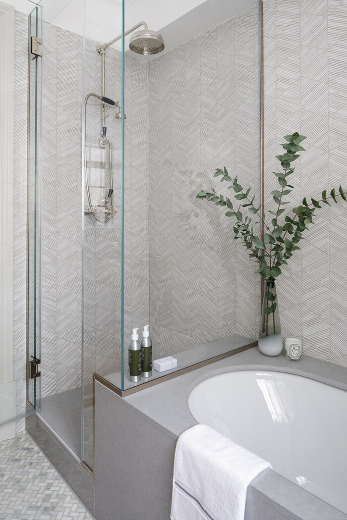 How To Design A Bathroom By London Interior Designer Irene Ter Co - Small Bathroom With Bathtub Design Ideas