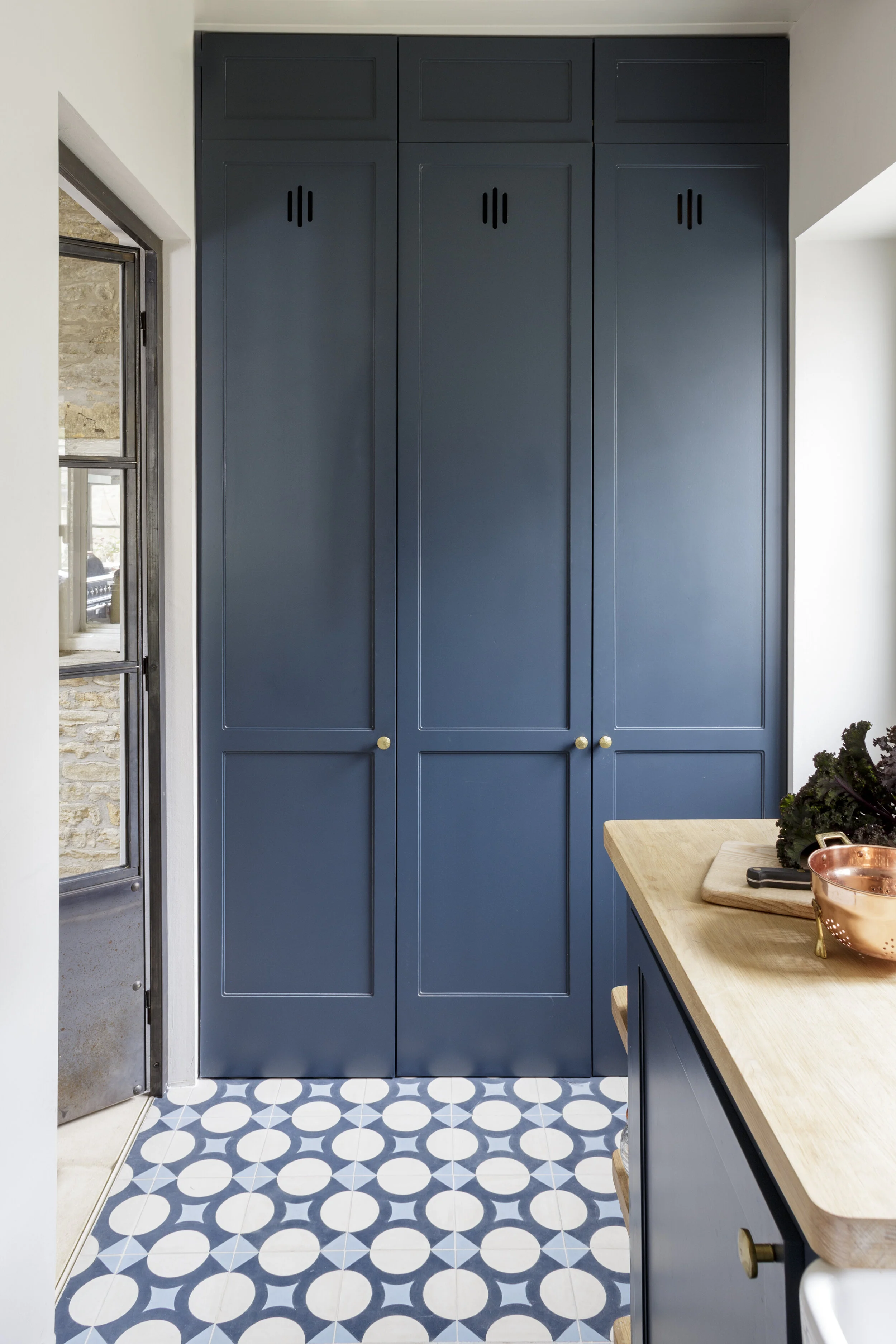 Designing a bespoke laundry room | Gunter & Co — Gunter & Co