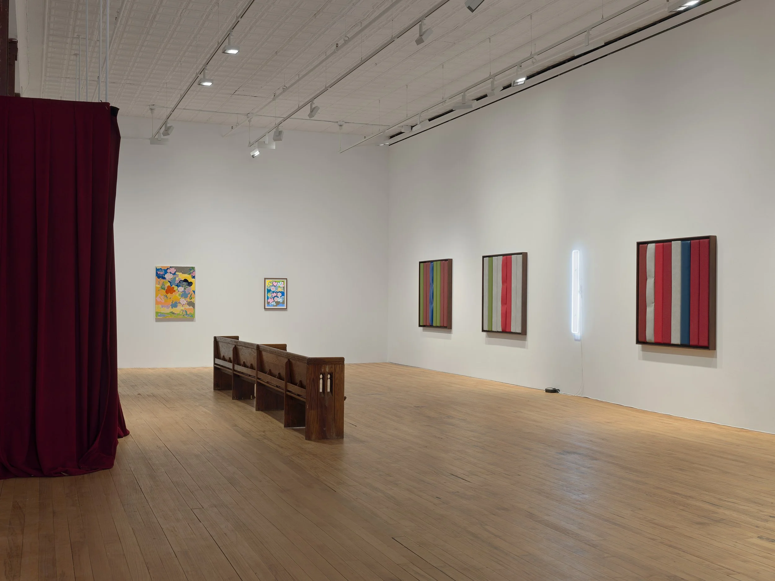 Low-slung Promises on the Tongues of the Devout (installation view), 2025.