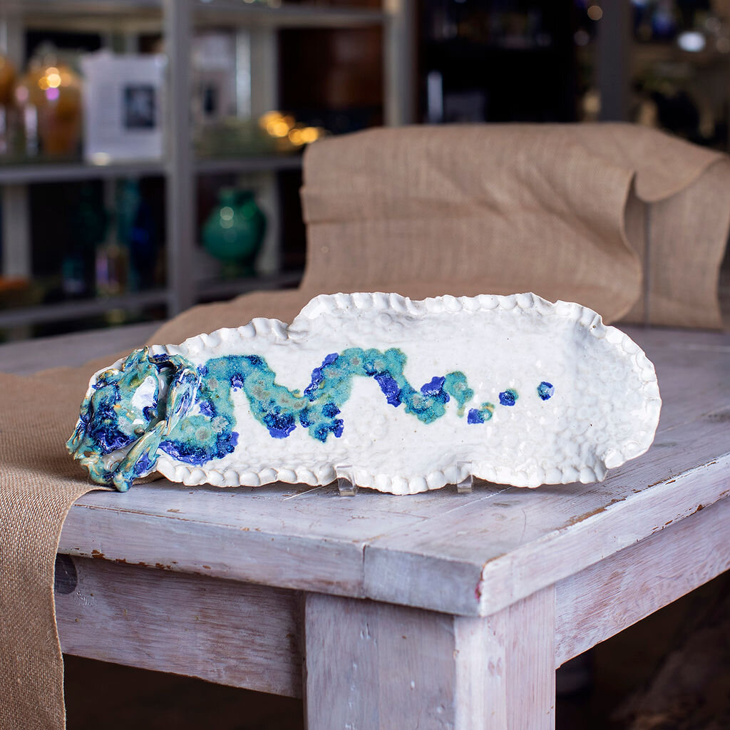 connie-mickle-crab-large-cracker-tray3.jpg