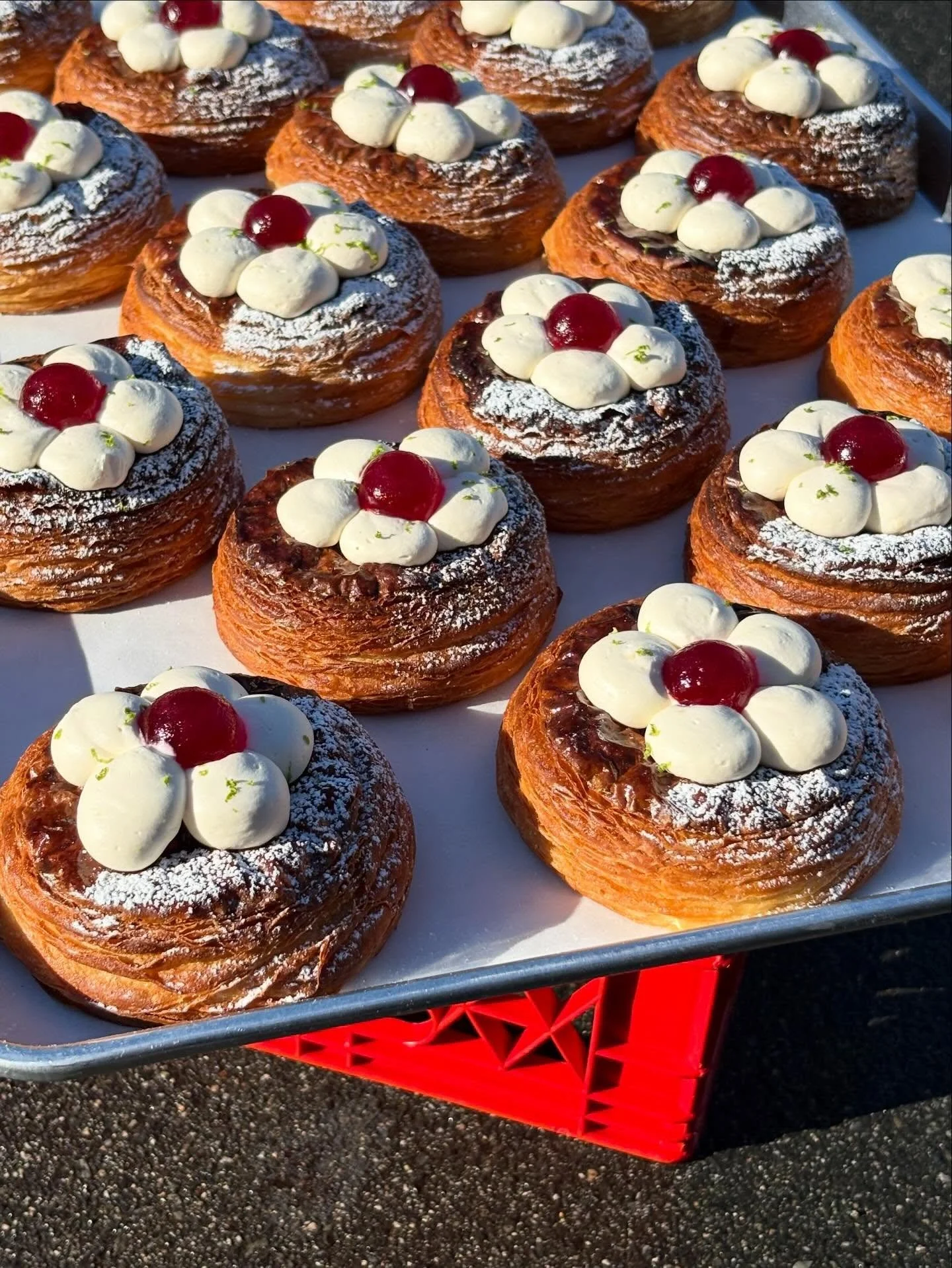 on special right now: 

🍒 cherry cheesecake danishes w sour cherry &amp; lime compote, cream cheese diplomat &amp; pastry creams, passionfruit-cherry gelee &amp; lime zest
🐰THE sourdough hxb&rsquo;s 
🥕moist &amp; fluffy carrot cake with toasted pe