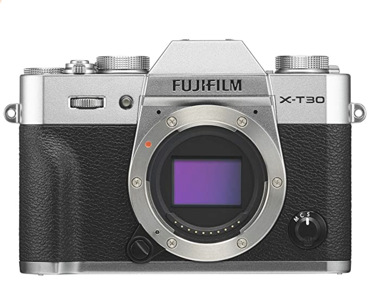 Mirrorless Fujifilm Camera+ This is the travel camera I have have, its super lightweight for long journeys or weekend adventures.