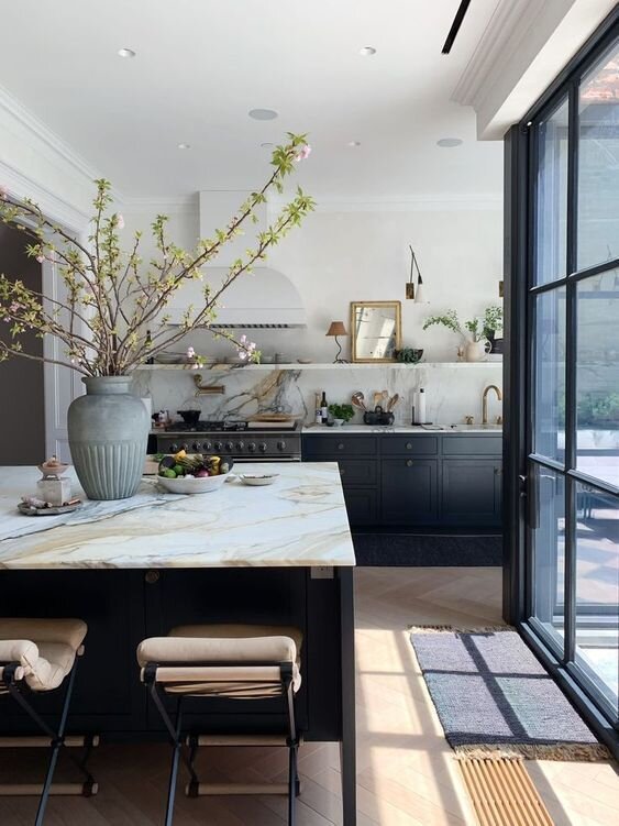 Can+You+Use+Marble+On+Kitchen+Countertops_+-+Pretty+Little+Space5.jpeg