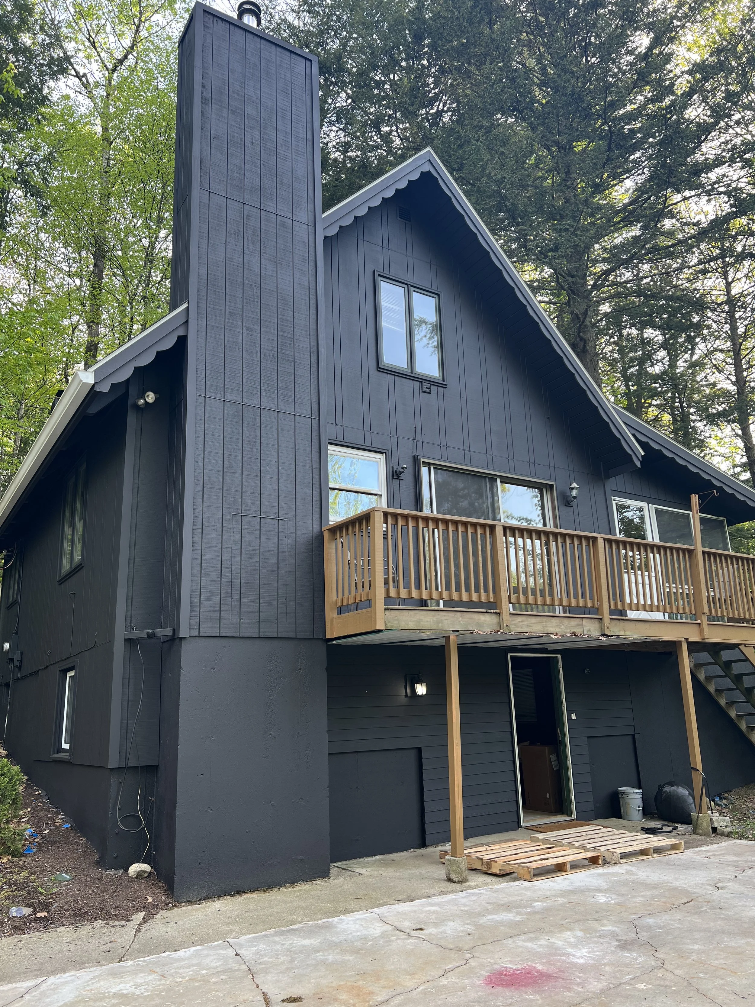 Sherwin Williams Black Magic Exterior Paint Black Cabin