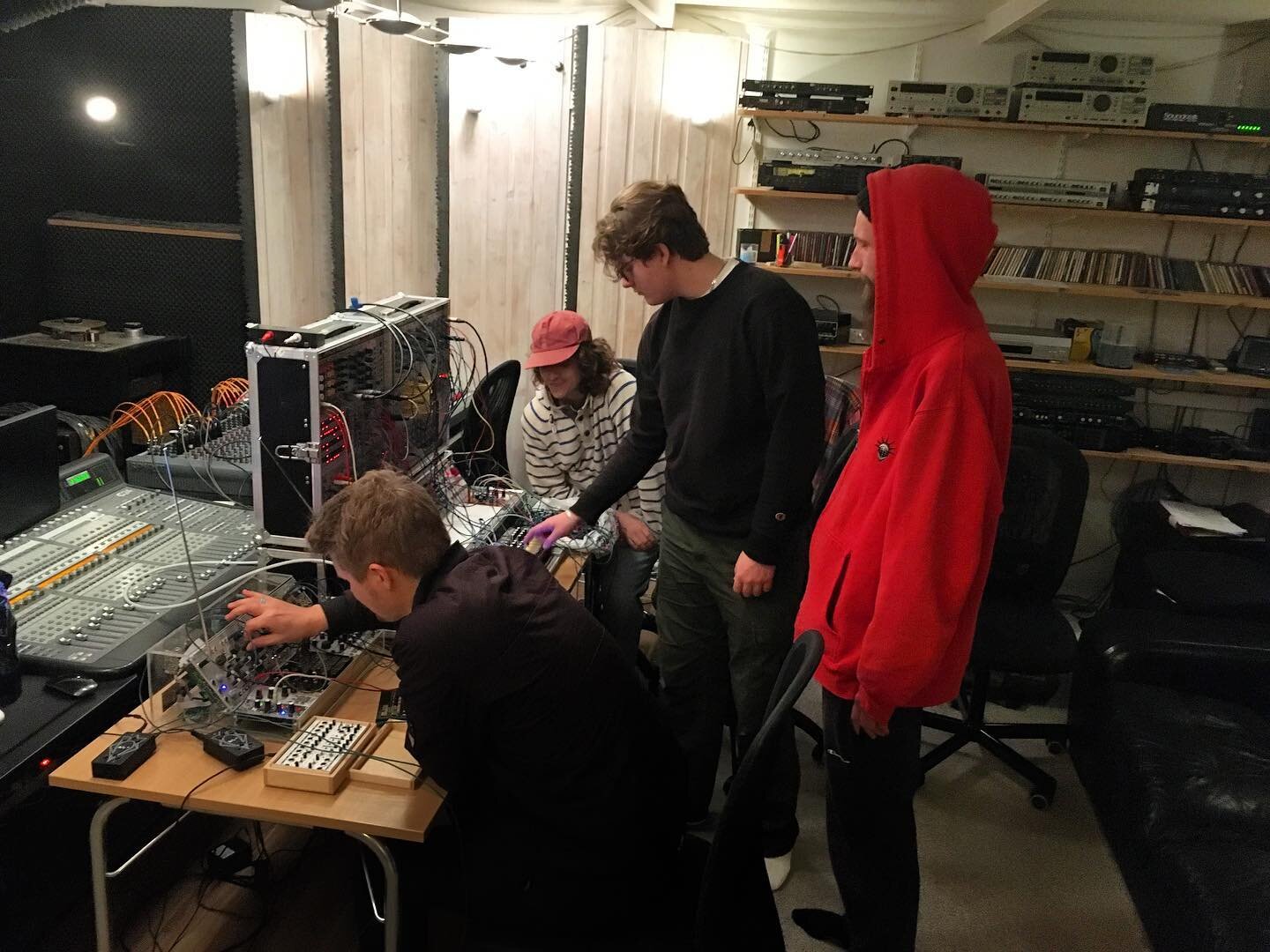 Sista dagen med modularsynt f&ouml;r denna g&aring;ng  #modularsynth #musicproduction #studioblusweden