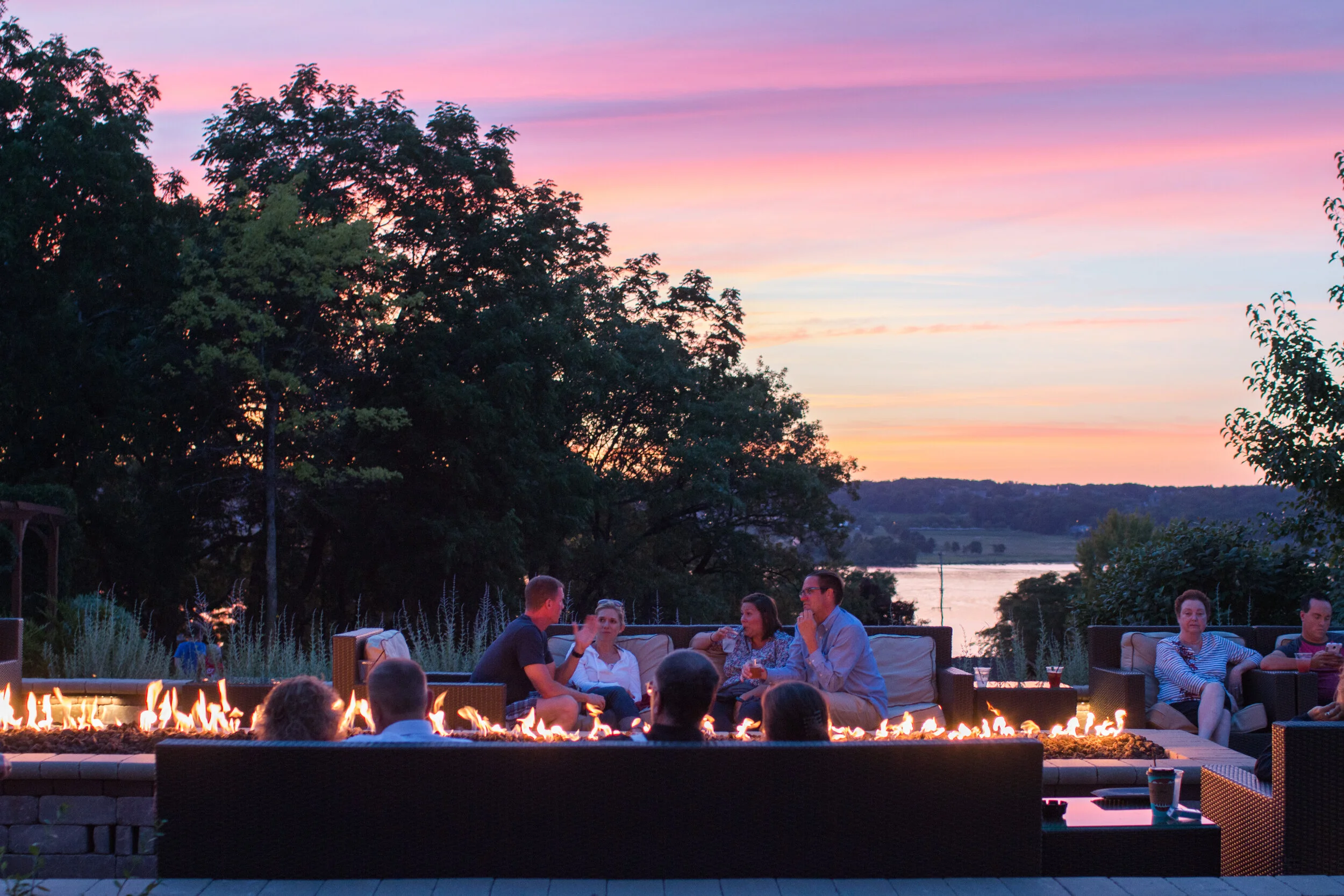 Deck Bar — Lodge Geneva National