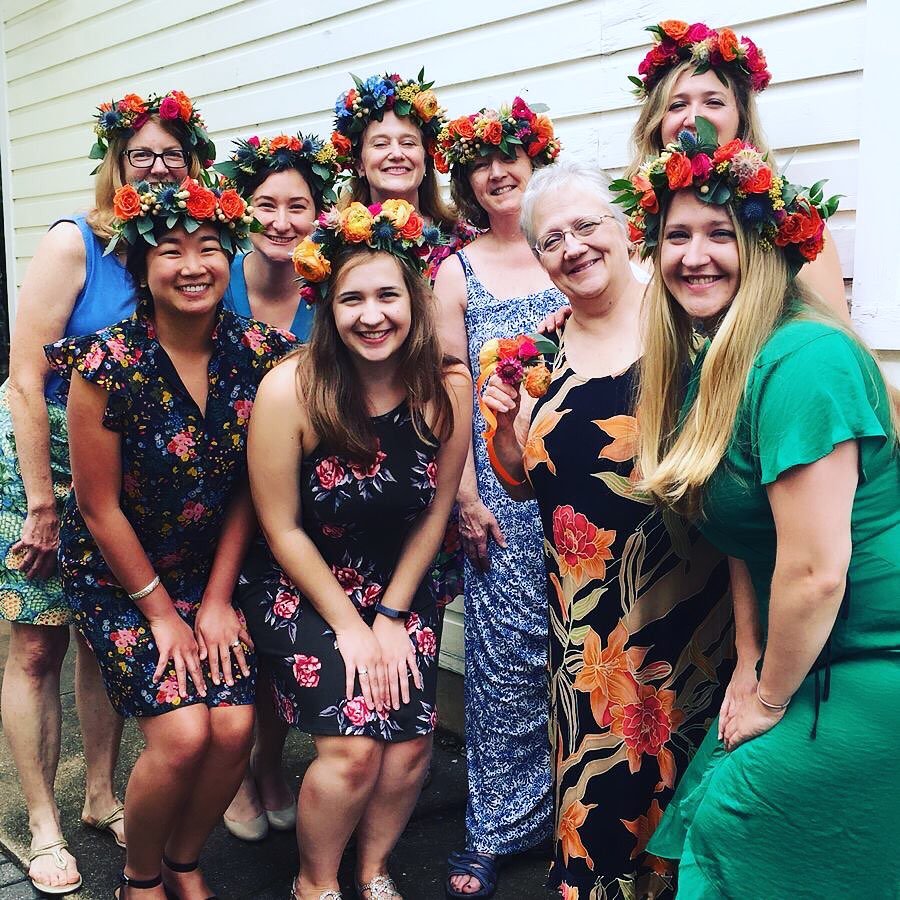 Flashback Friday, many moons ago, when I led a floral head crown workshop for my niece in Delaware, She and her friends were NOT afraid of color, and they made full and lush crowns. Very fun afternoon! ..
..
If you&rsquo;re looking for a bridal showe