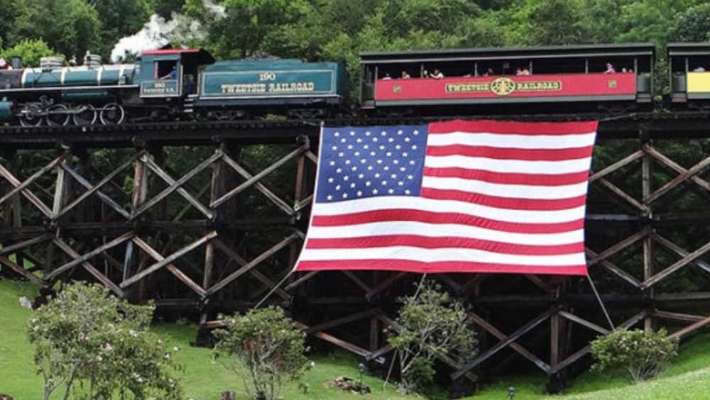 Red, White, and Relaxed – Your Perfect Fourth of July