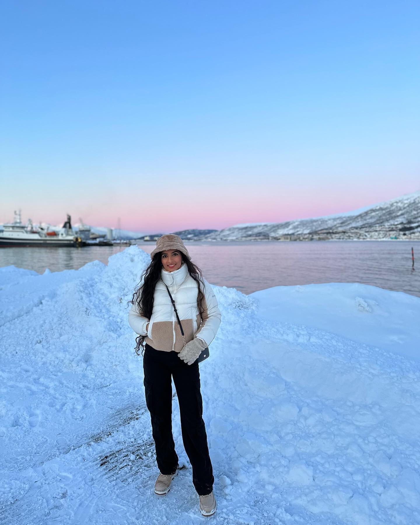 Celebrating 6 years together in the freezing cold 🤪❄️ Troms&oslash; &lsquo;23 🇳🇴 

Still not over how amazing this trip was 🤩🥰✨

From the snow mobiling to the husky sledding, to jumping into the freezing cold arctic waters (and running straight 