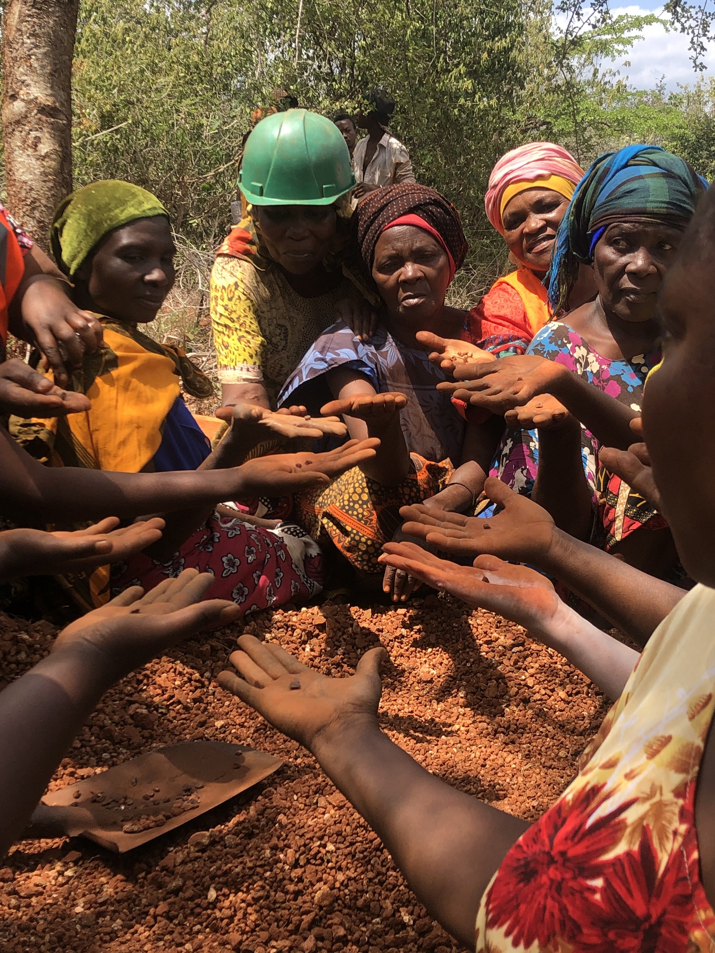 Découvrez Moyo Gems : Une Collaboration Responsable de la Mine au Marché en Afrique de l'Est