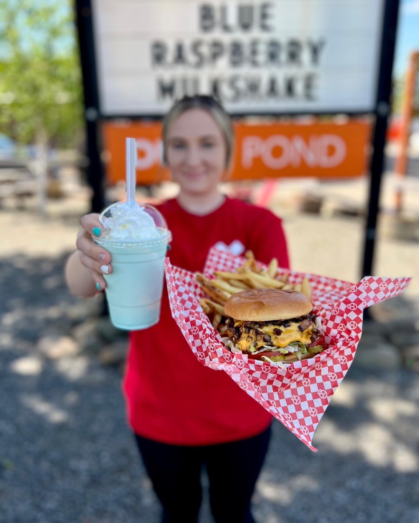 Perfect milkshake weather😬 Our May special is this delicious Blue Raspberry shake. A great addition to one of our grass-fed burgers! #milkshake #special #grassfed #burger #fries #lunch #dinner #🍔