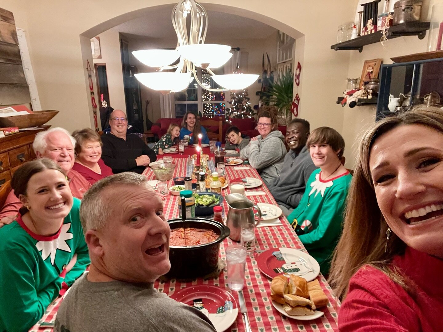From our Christmas Eve table to yours. ❤️🎄

#lasagna #tradition